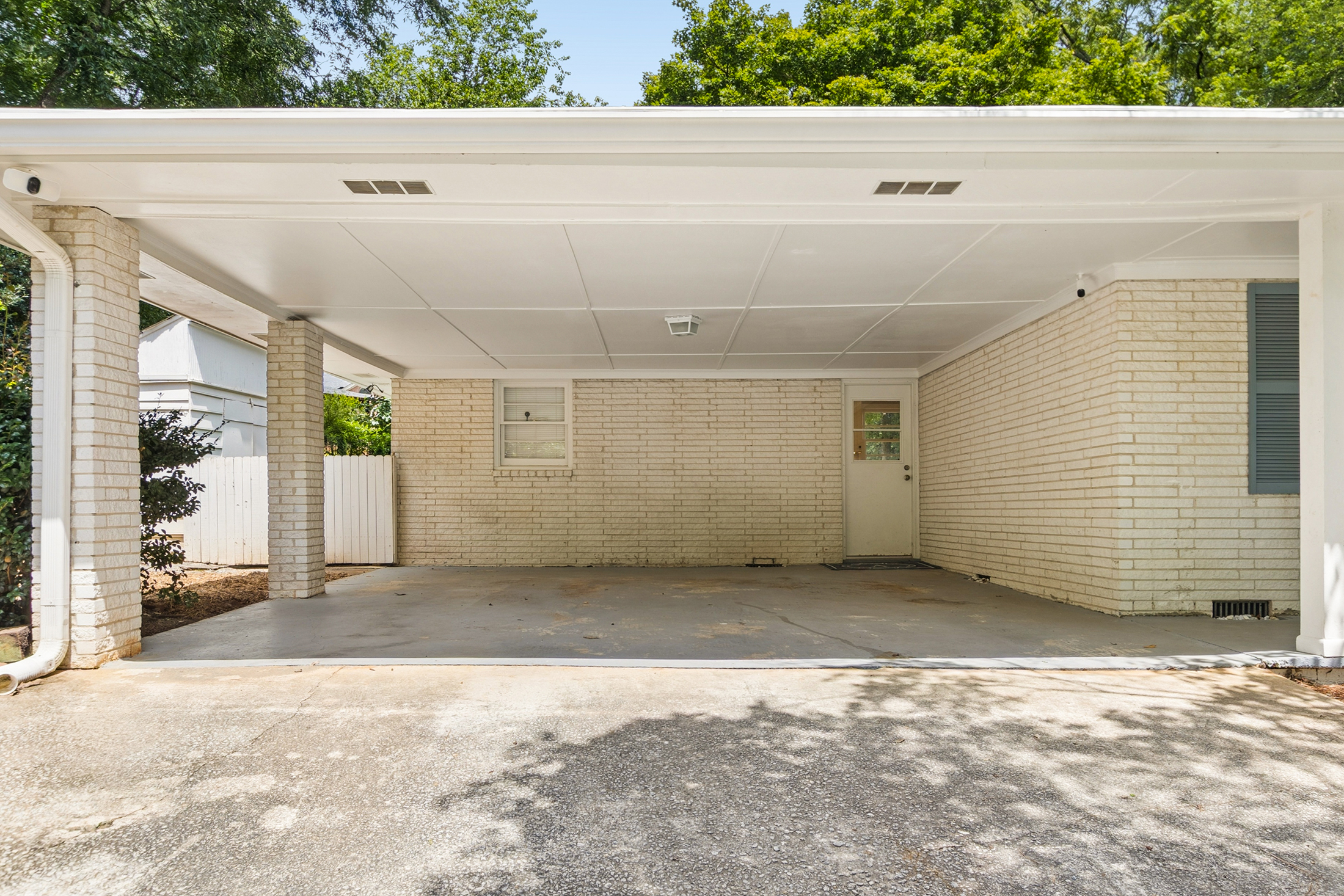  Beautifully Updated Home, Perfectly Tucked Away in Tucker - 物件實景