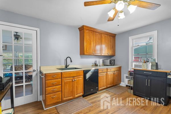 Sayreville, New Jersey, 08879, United States, 4 Bedrooms Bedrooms, ,3 BathroomsBathrooms,Residential,For Sale,1917662