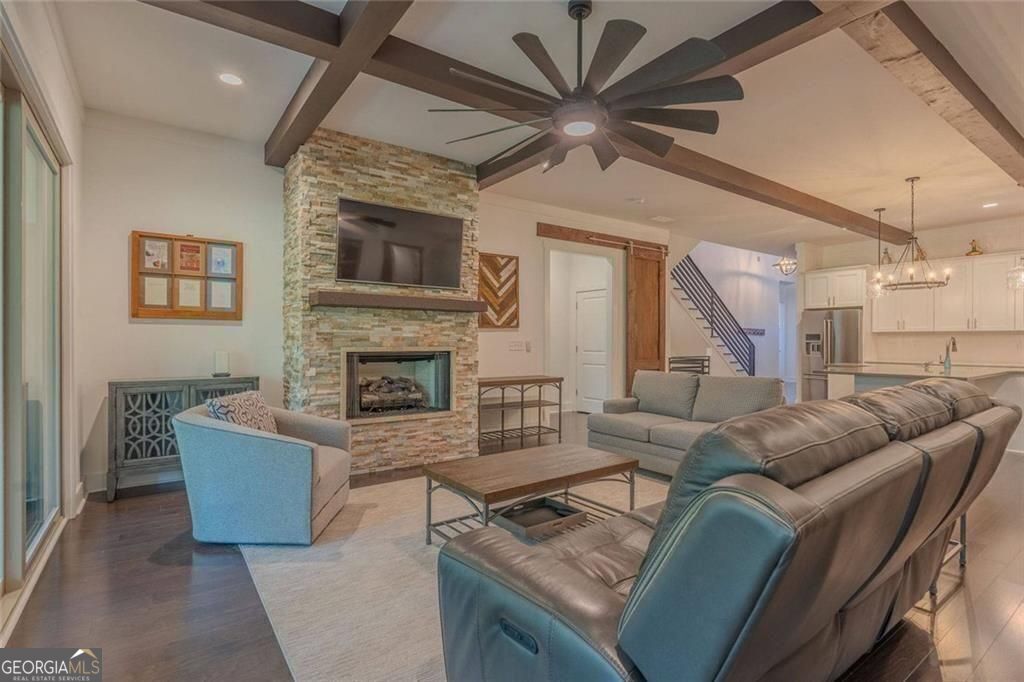 Canton, Georgia, 30114, United States, 5 Bedrooms Bedrooms, ,4 BathroomsBathrooms,Residential,For Sale,1885040