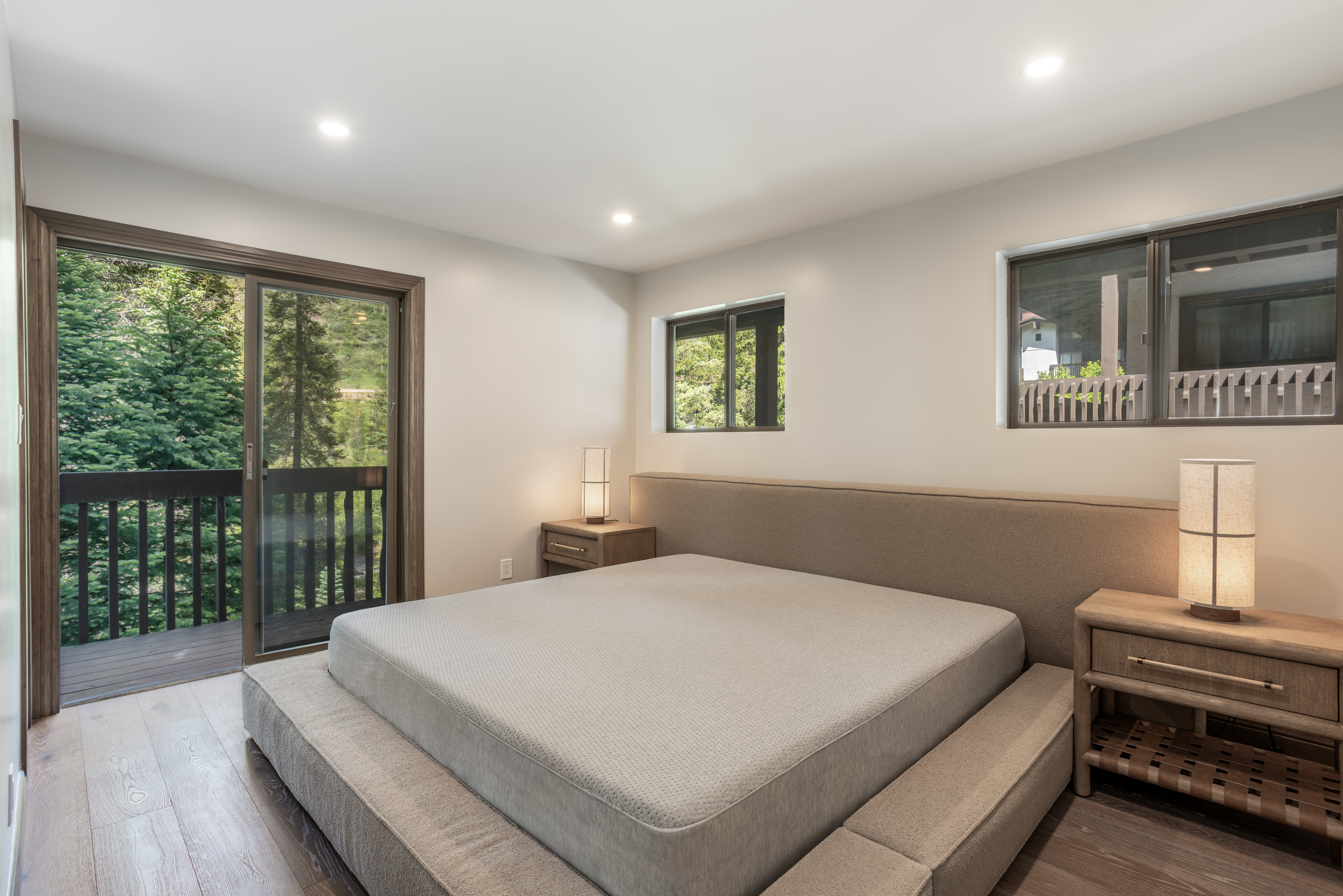  Located a Sweeping Bend of Gore Creek with Resort-Style Amenities - 物件實景