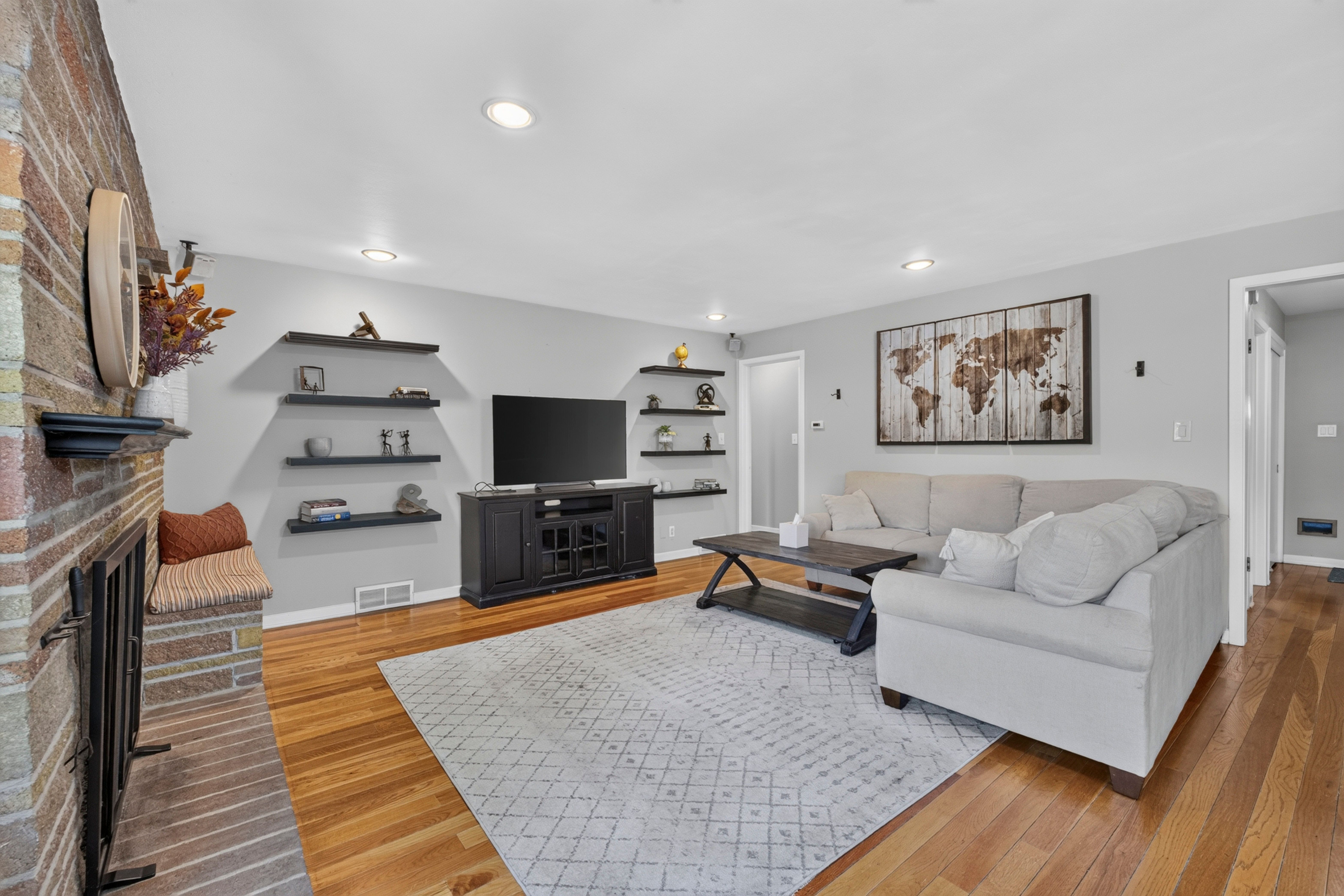  5714 West 77th Terrace, Prairie Village, KS 66208 - 物件實景