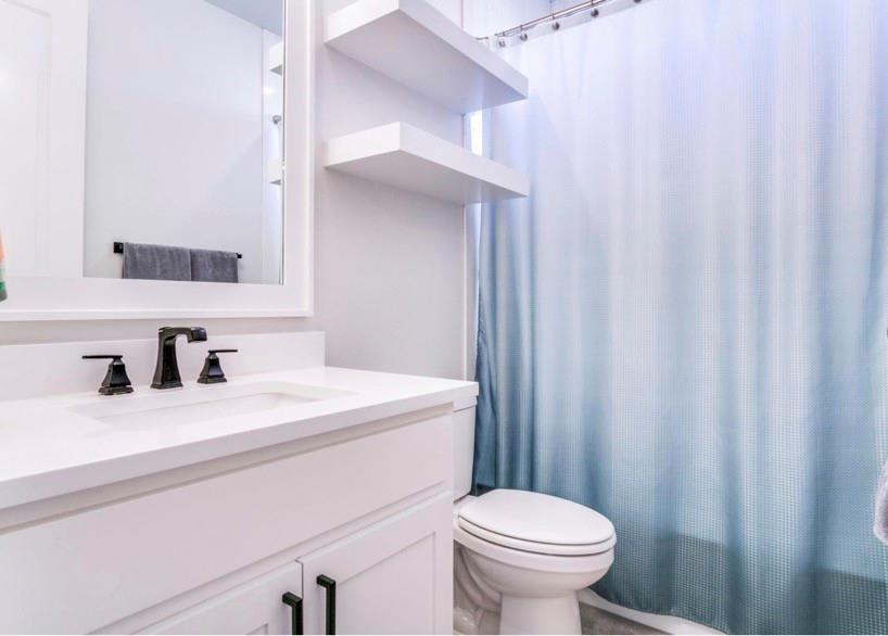 Springtown, Texas, 76082, United States, 5 Bedrooms Bedrooms, ,3 BathroomsBathrooms,Residential,For Sale,1805360