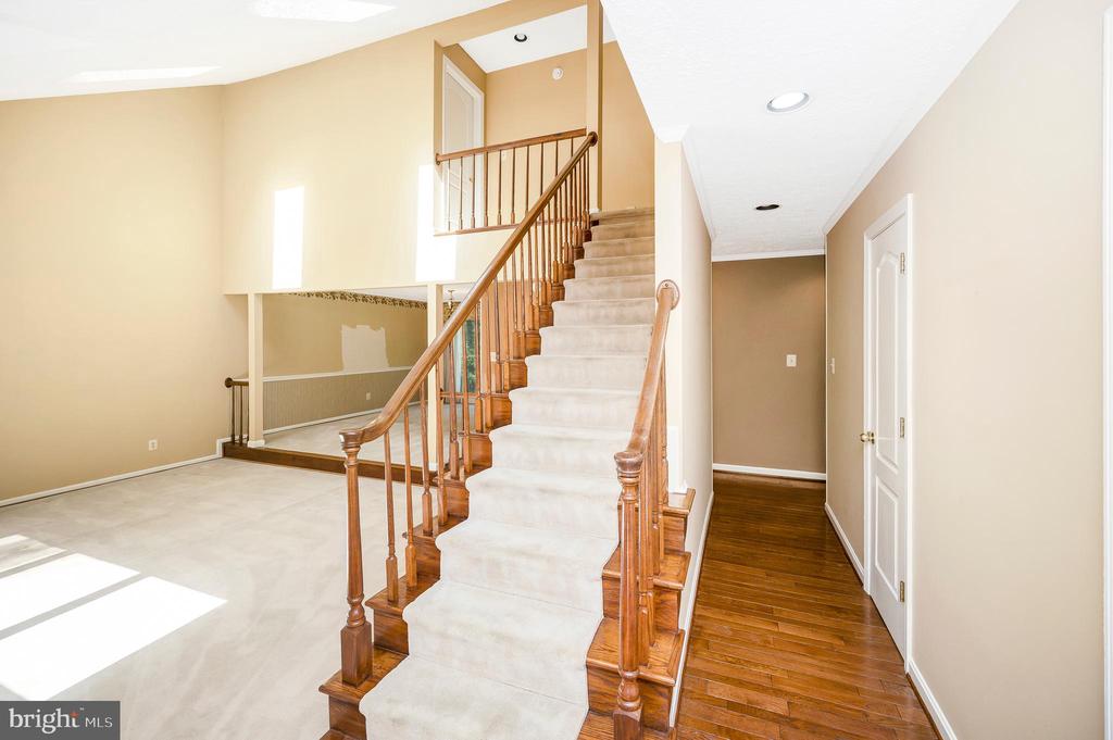 Woodbridge, Virginia, 22192, United States, 3 Bedrooms Bedrooms, ,3 BathroomsBathrooms,Residential,For Sale,1921378