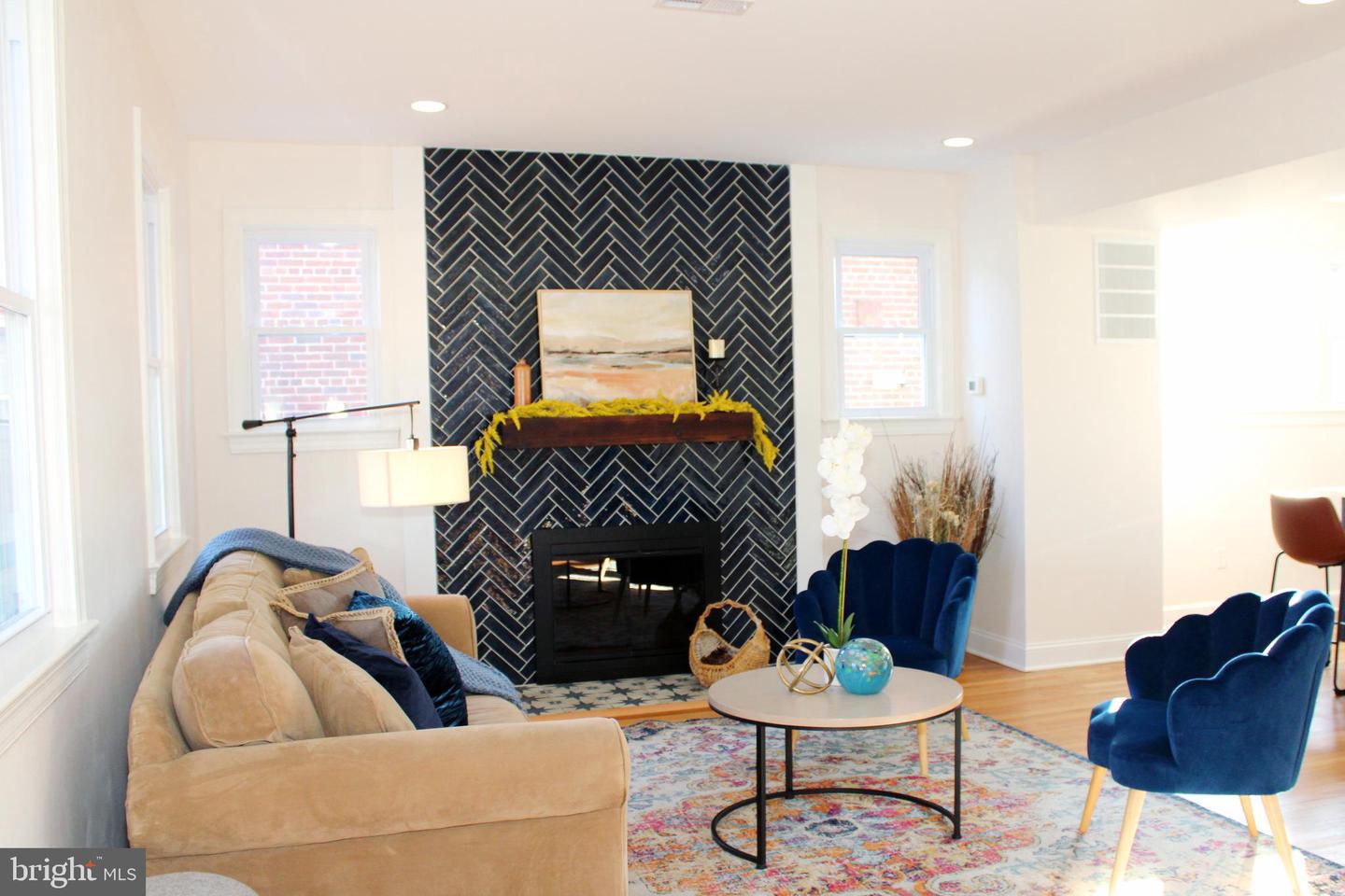 WASHINGTON, District of Columbia, 20012, United States, 4 Bedrooms Bedrooms, ,4 BathroomsBathrooms,Residential,For Sale,1783865