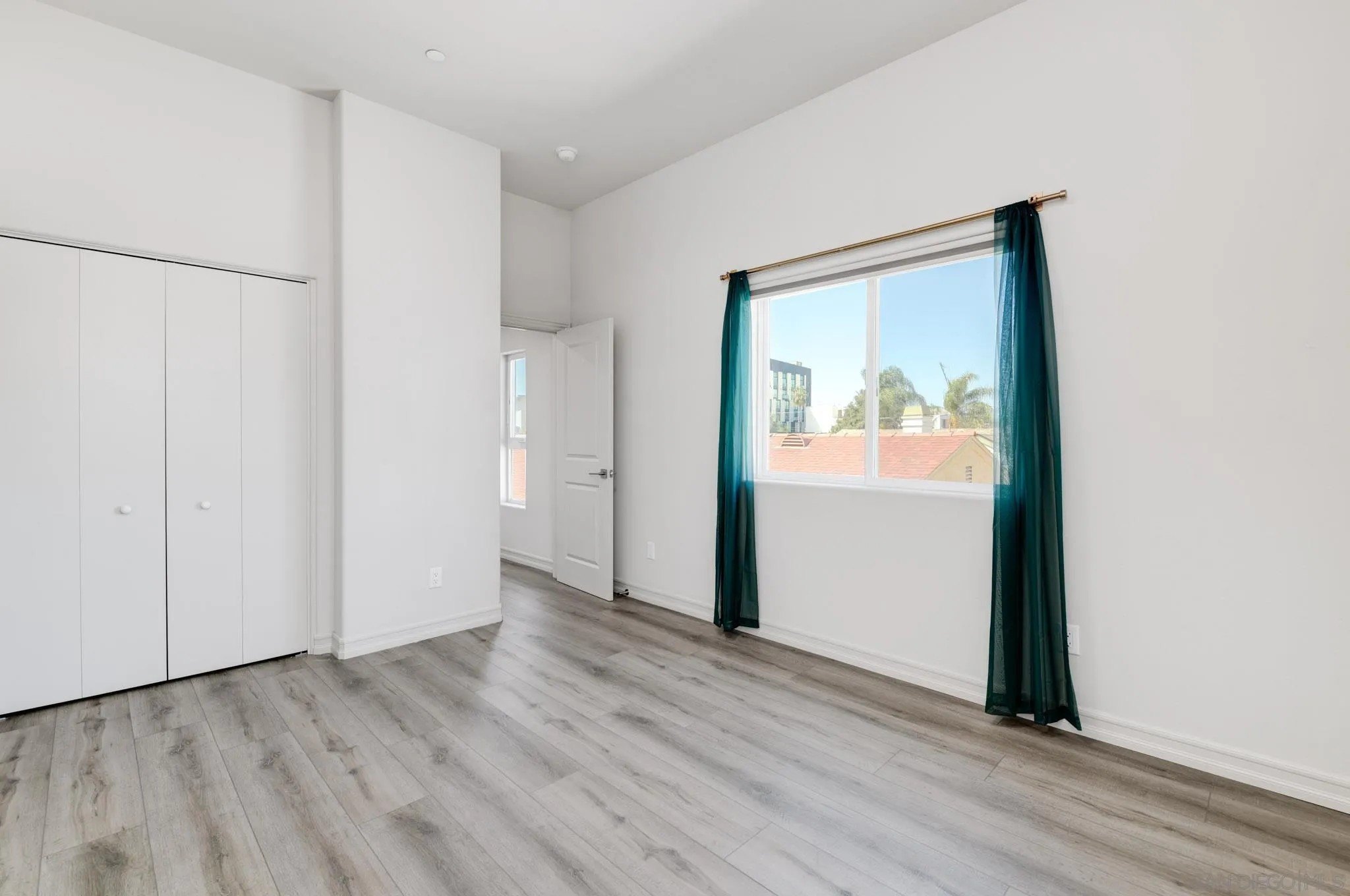 San Diego, California, 92104, United States, 3 Bedrooms Bedrooms, ,3 BathroomsBathrooms,Residential,For Sale,1942176