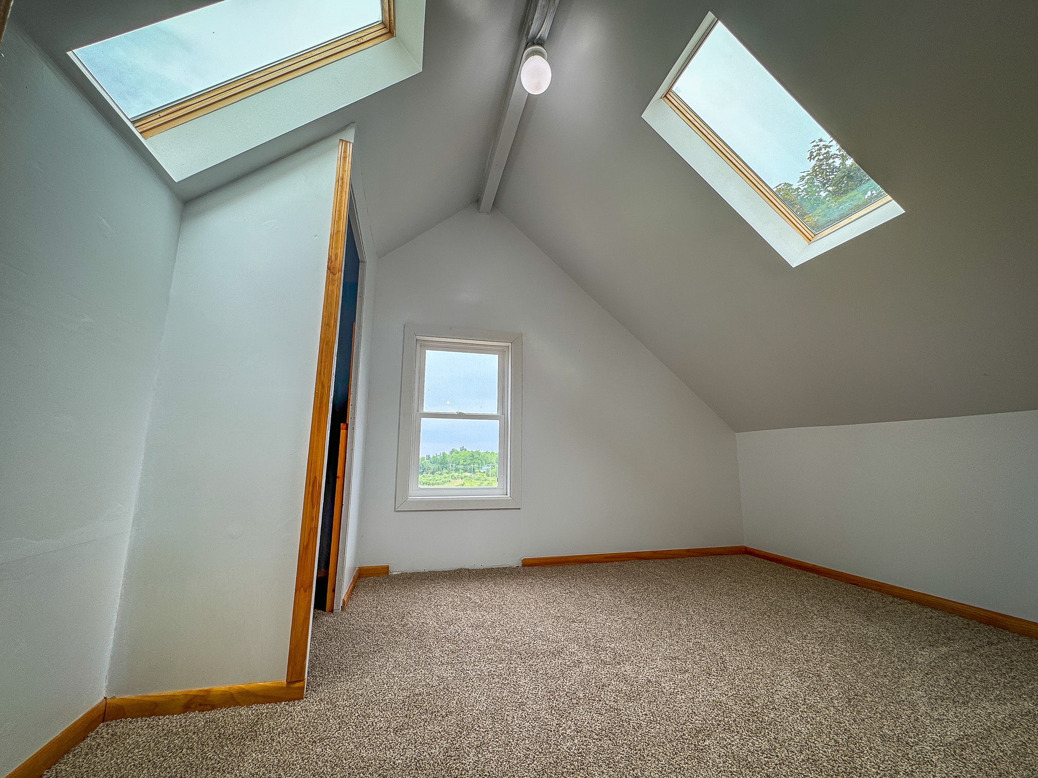 Walkerville, Michigan, 49459, United States, 5 Bedrooms Bedrooms, ,2 BathroomsBathrooms,Residential,For Sale,1942688