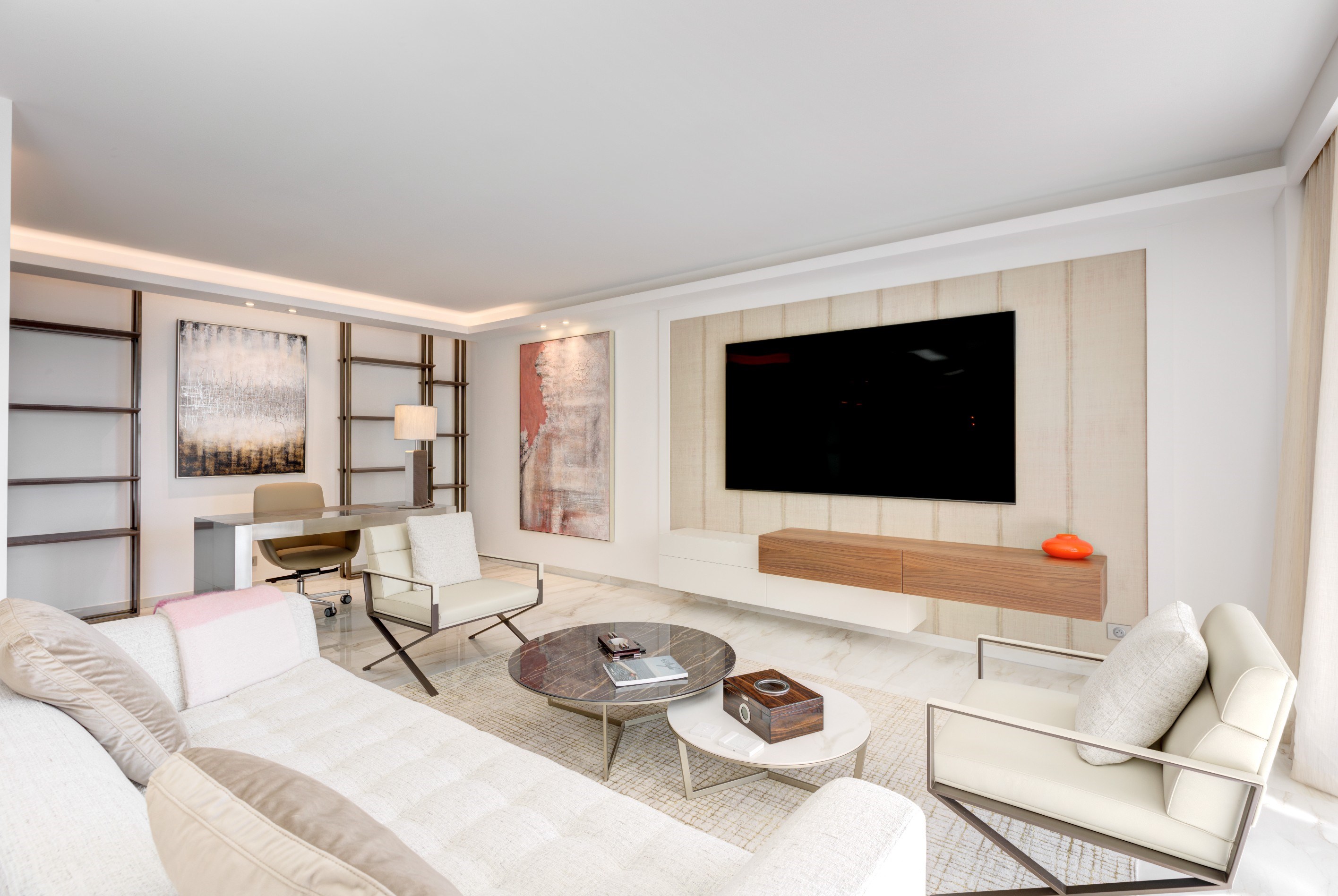  Renovated apartment with sea view on the Croisette in Cannes – Luxury, comfort,… - 物件實景