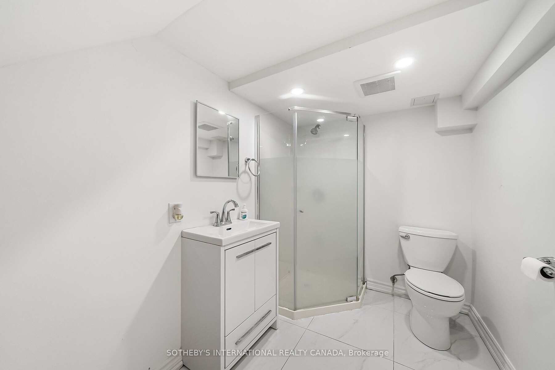  29 Highbourne Rd - 物件實景