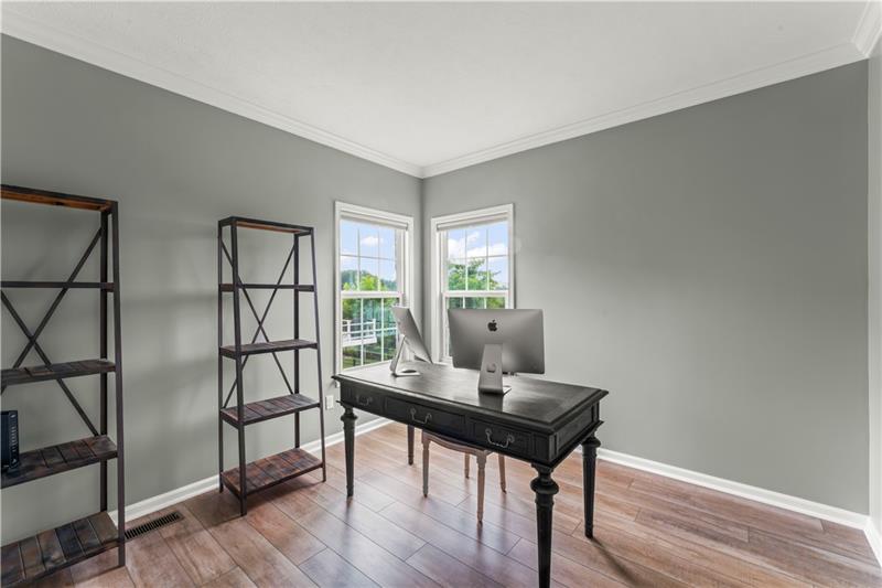 Canonsburg, Pennsylvania, 15317, United States, 5 Bedrooms Bedrooms, ,4 BathroomsBathrooms,Residential,For Sale,1914664