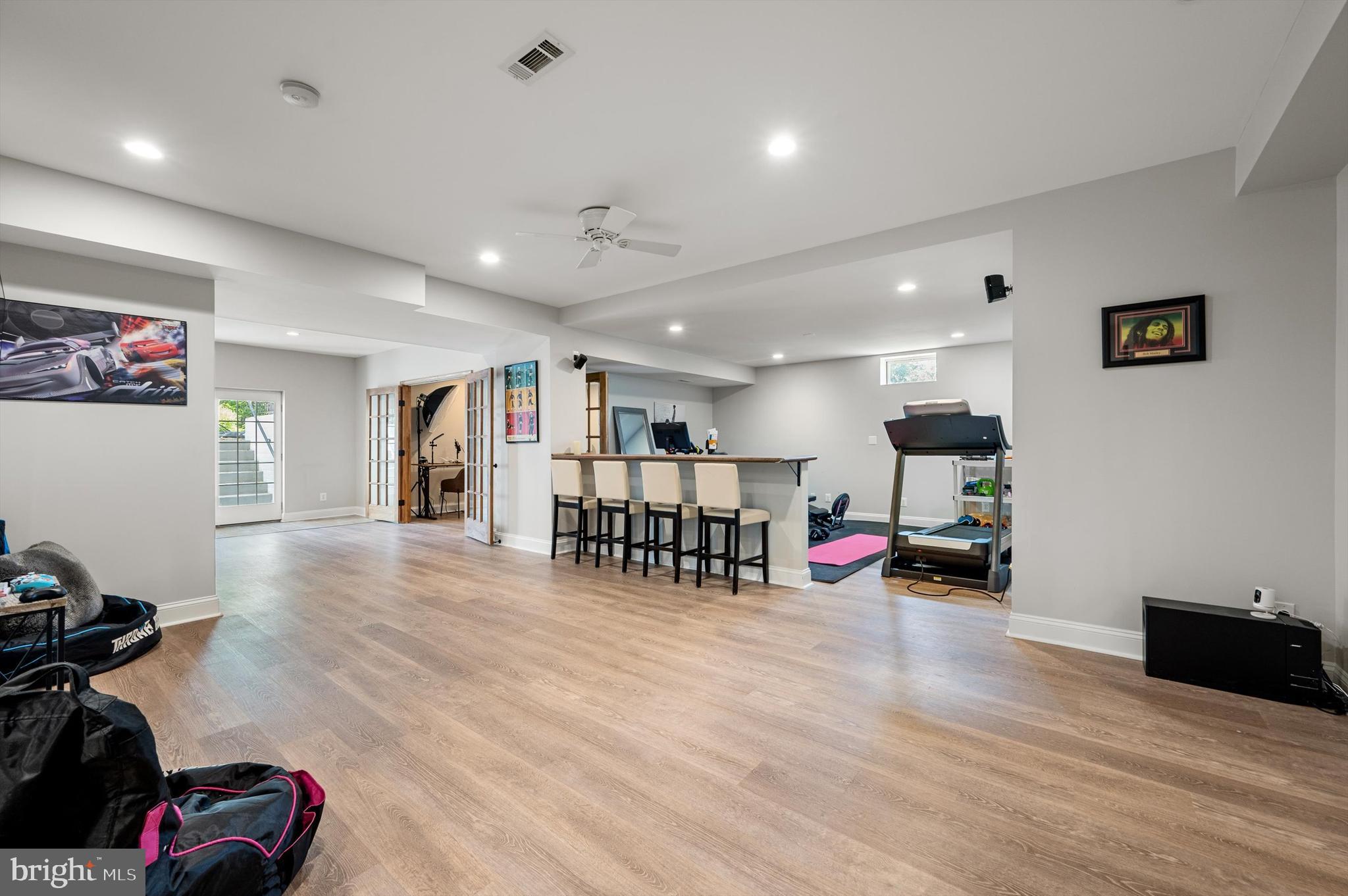 Leesburg, Virginia, 20175, United States, 4 Bedrooms Bedrooms, ,6 BathroomsBathrooms,Residential,For Sale,1975882