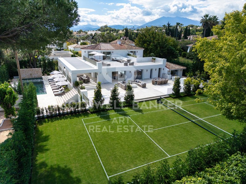 Marbella, Andalusia, ES, 6 Bedrooms Bedrooms, ,6 BathroomsBathrooms,Residential,For Sale,1882759