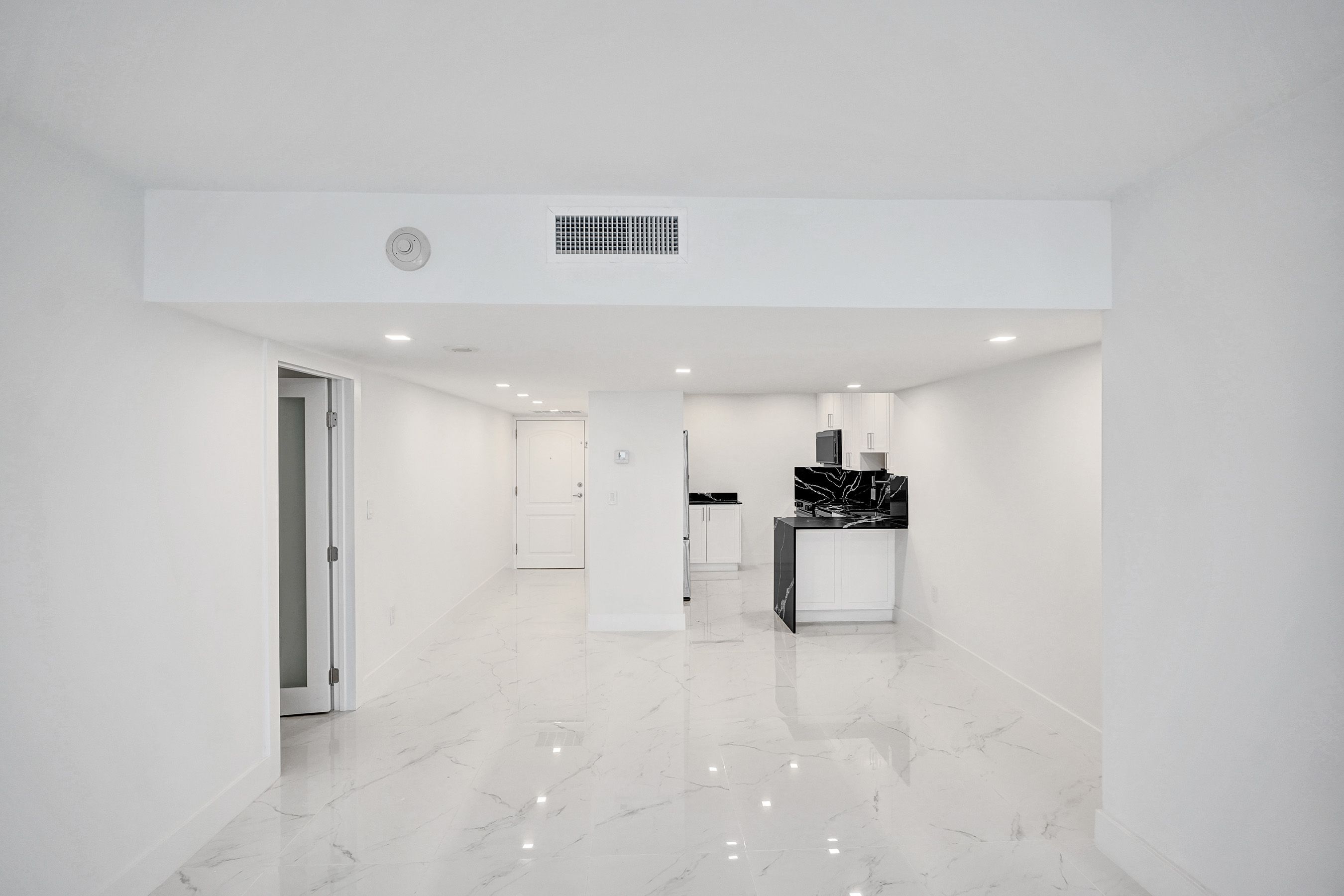  3625 N Country Club Dr, Aventura, FL, 33180 - 物件實景