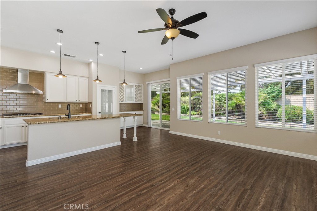 Murrieta, California, 92562, United States, 3 Bedrooms Bedrooms, ,2 BathroomsBathrooms,Residential,For Sale,1896045