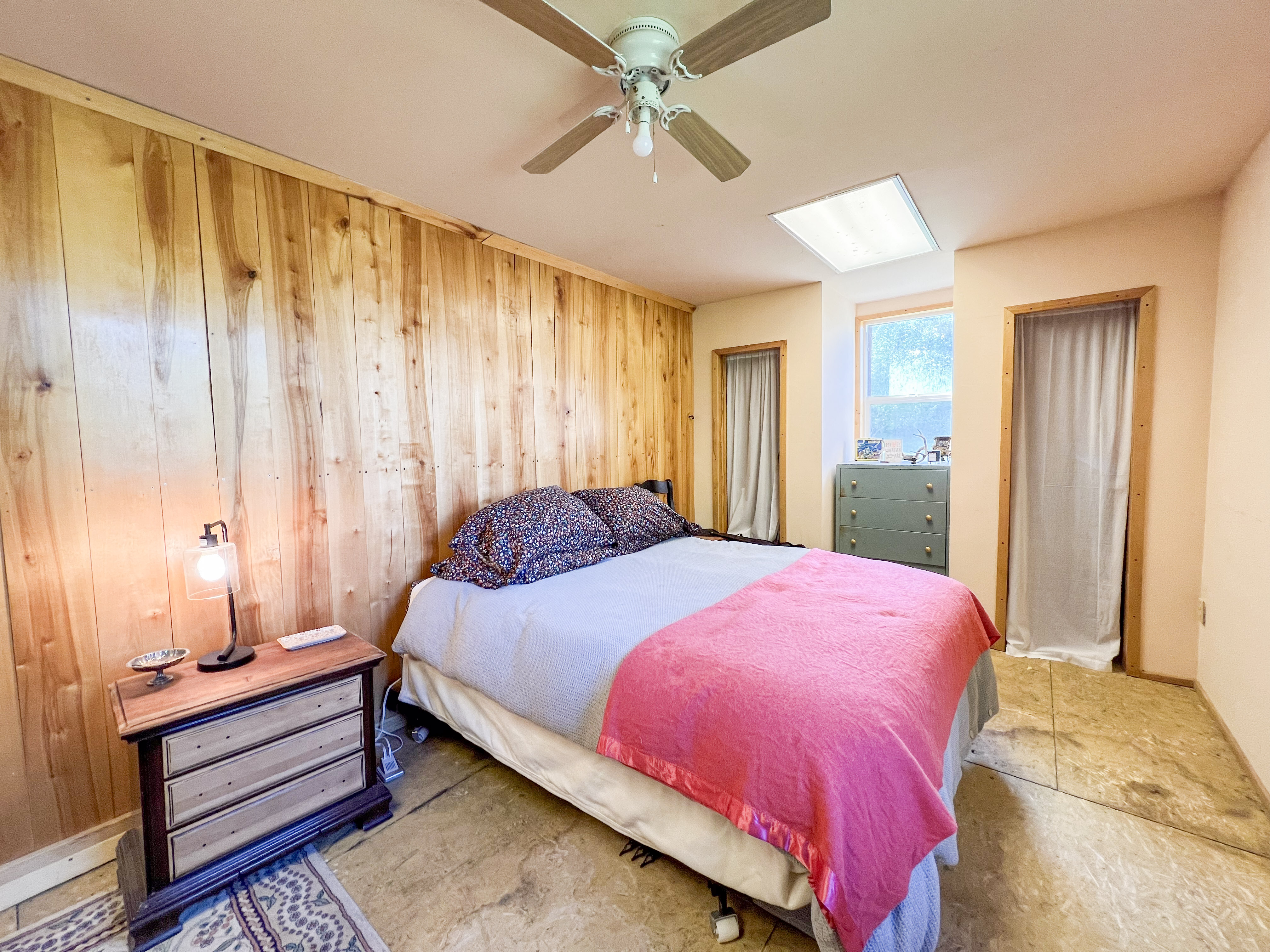 Kettle Falls, Washington, 99141, United States, 3 Bedrooms Bedrooms, ,2 BathroomsBathrooms,Residential,For Sale,1985709