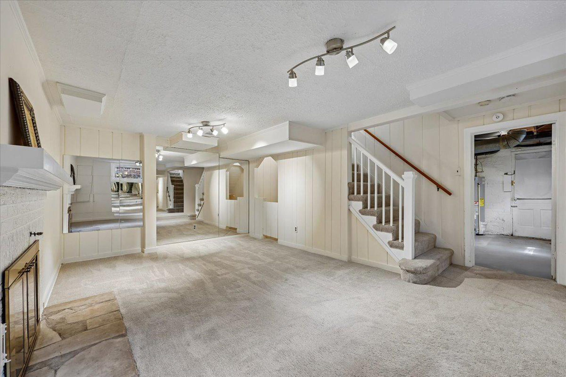  5805 Roosevelt Street, Bethesda, MD, 20817 - 物件實景