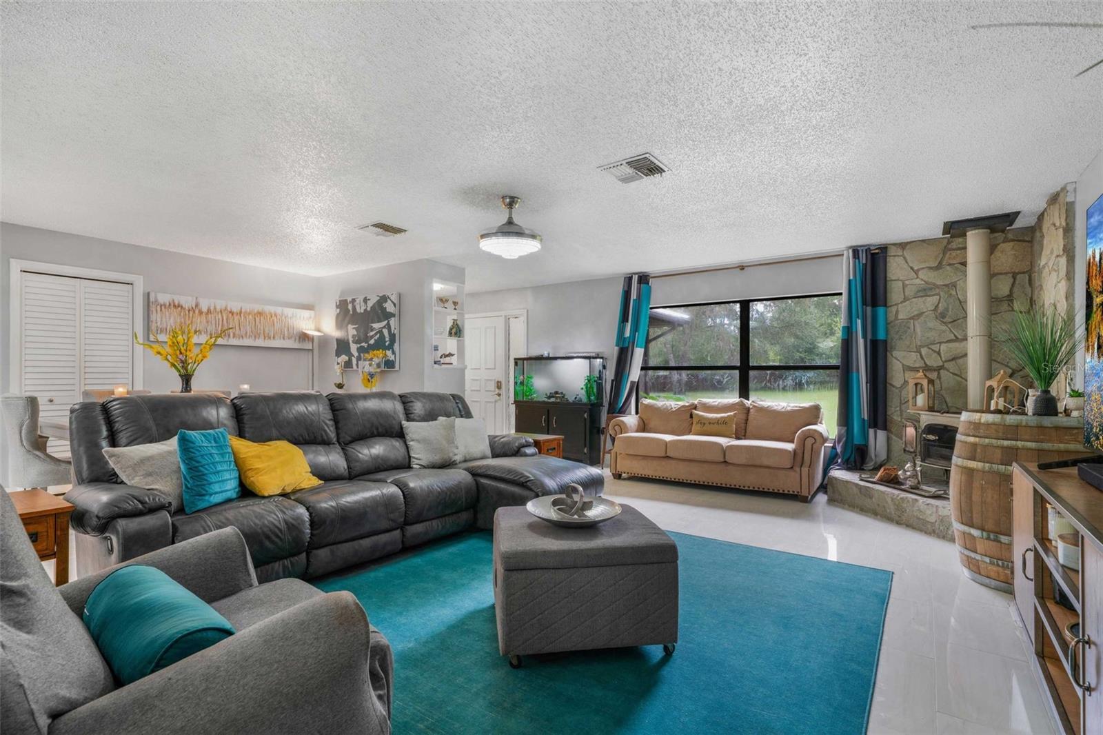 DUNNELLON, Florida, 34433, United States, 3 Bedrooms Bedrooms, ,2 BathroomsBathrooms,Residential,For Sale,1919933