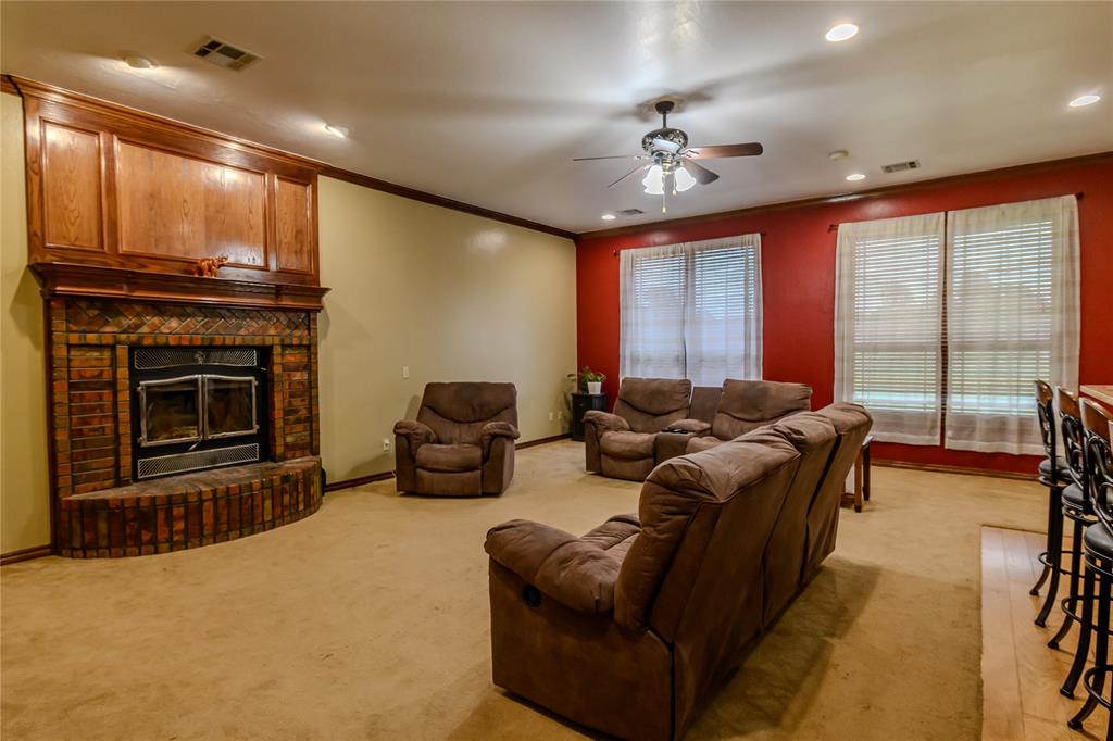 Choctaw, Oklahoma, 73020, United States, 4 Bedrooms Bedrooms, ,3 BathroomsBathrooms,Residential,For Sale,1981358