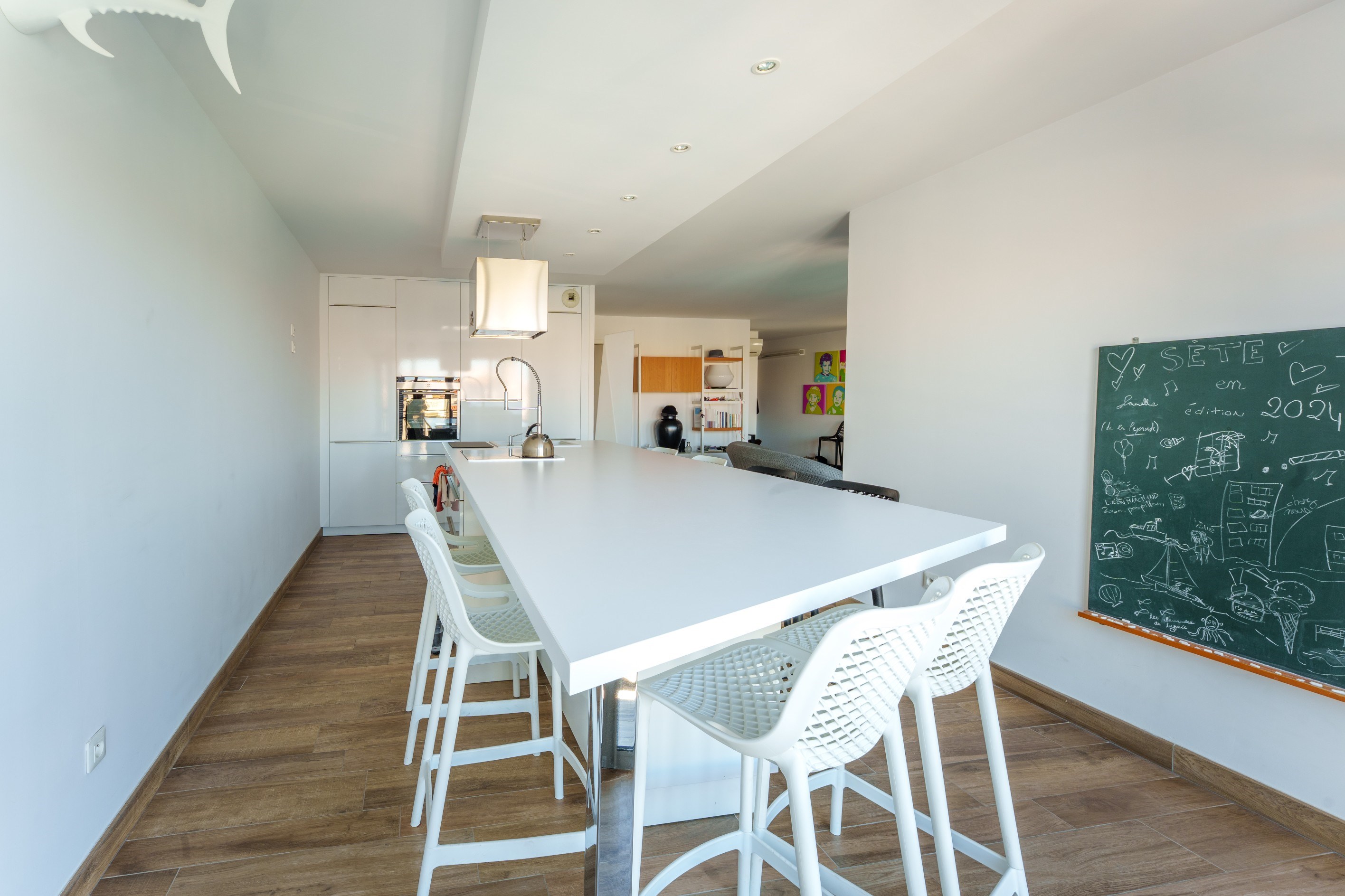 Elegance and Light: A Rare Gem on the Waterfront in Sète - 物件實景
