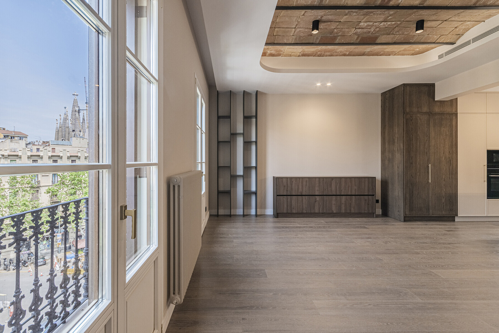  Refurbished jewel in the Quadrat d