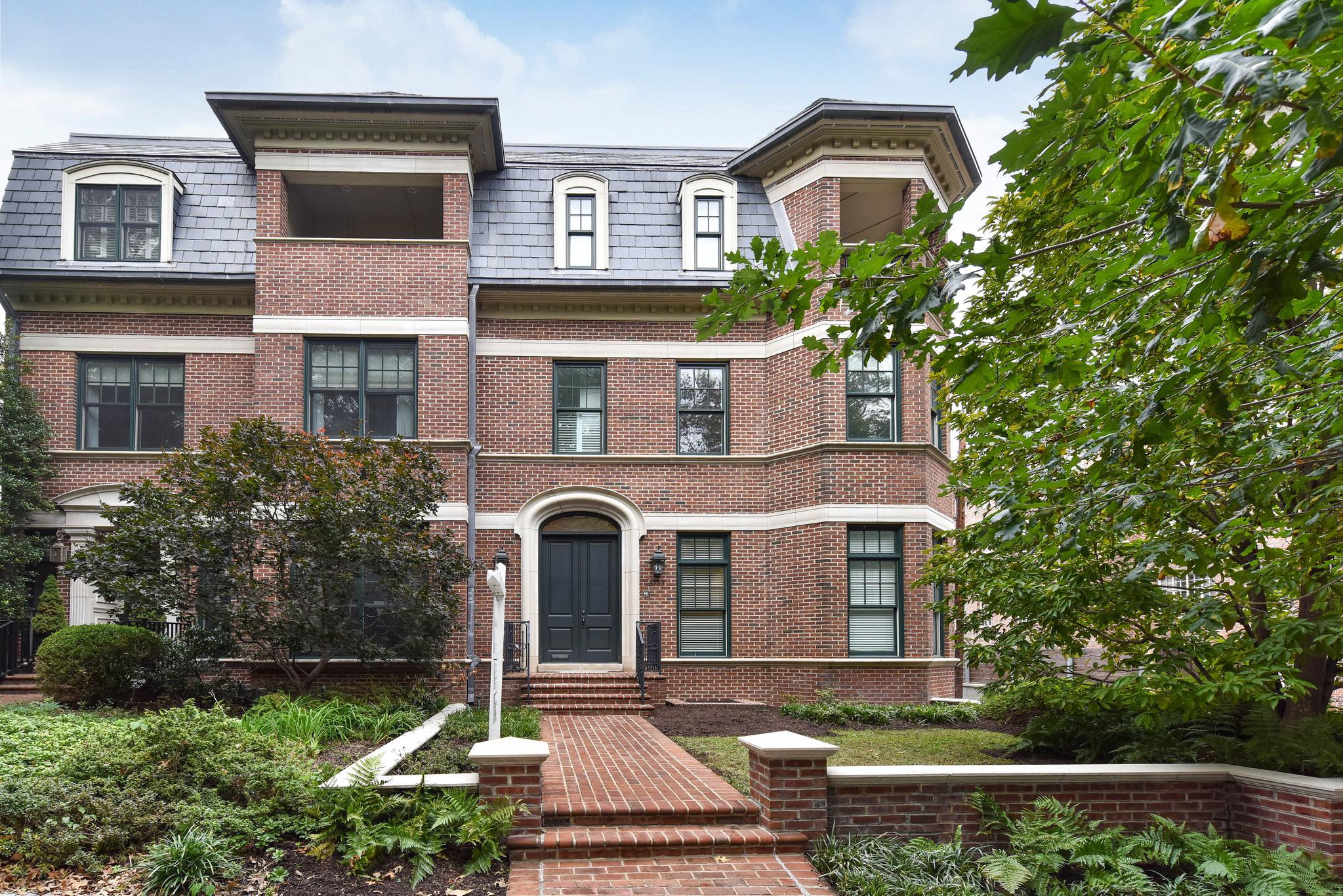  2733 Cathedral Avenue NW, Washington, DC, 20008 - 物件實景