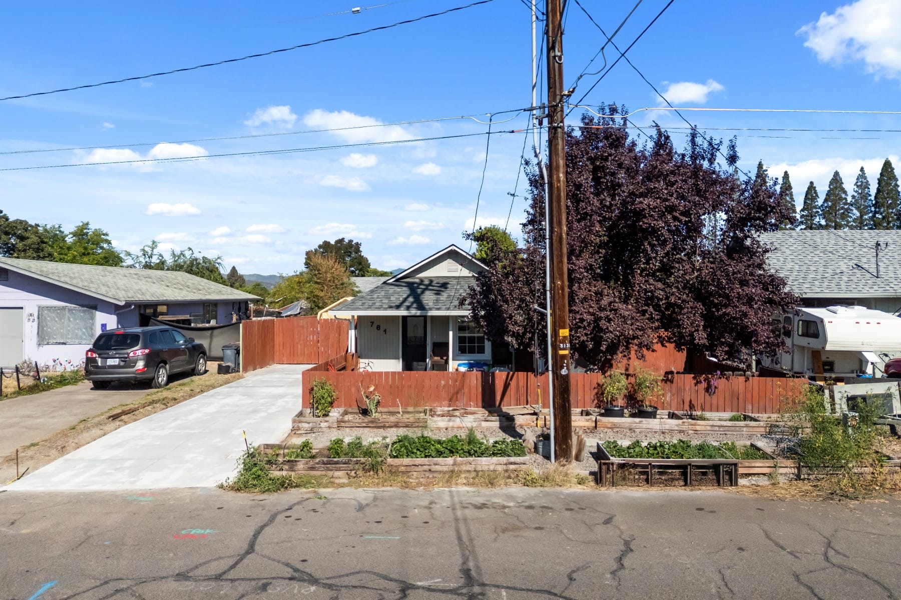  761 Hazel Street Central Point, OR 97502 - 物件實景