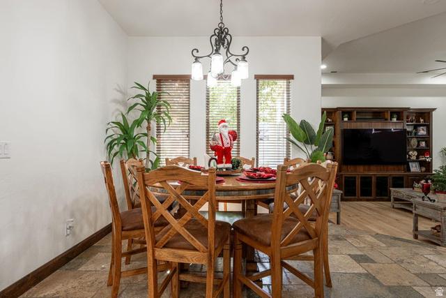 St. George, Utah, 84790, United States, 5 Bedrooms Bedrooms, ,4 BathroomsBathrooms,Residential,For Sale,2005572