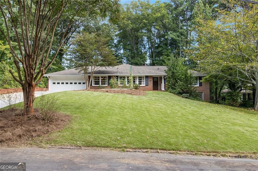 Atlanta, Georgia, 30345, United States, 4 Bedrooms Bedrooms, ,4 BathroomsBathrooms,Residential,For Sale,1929806