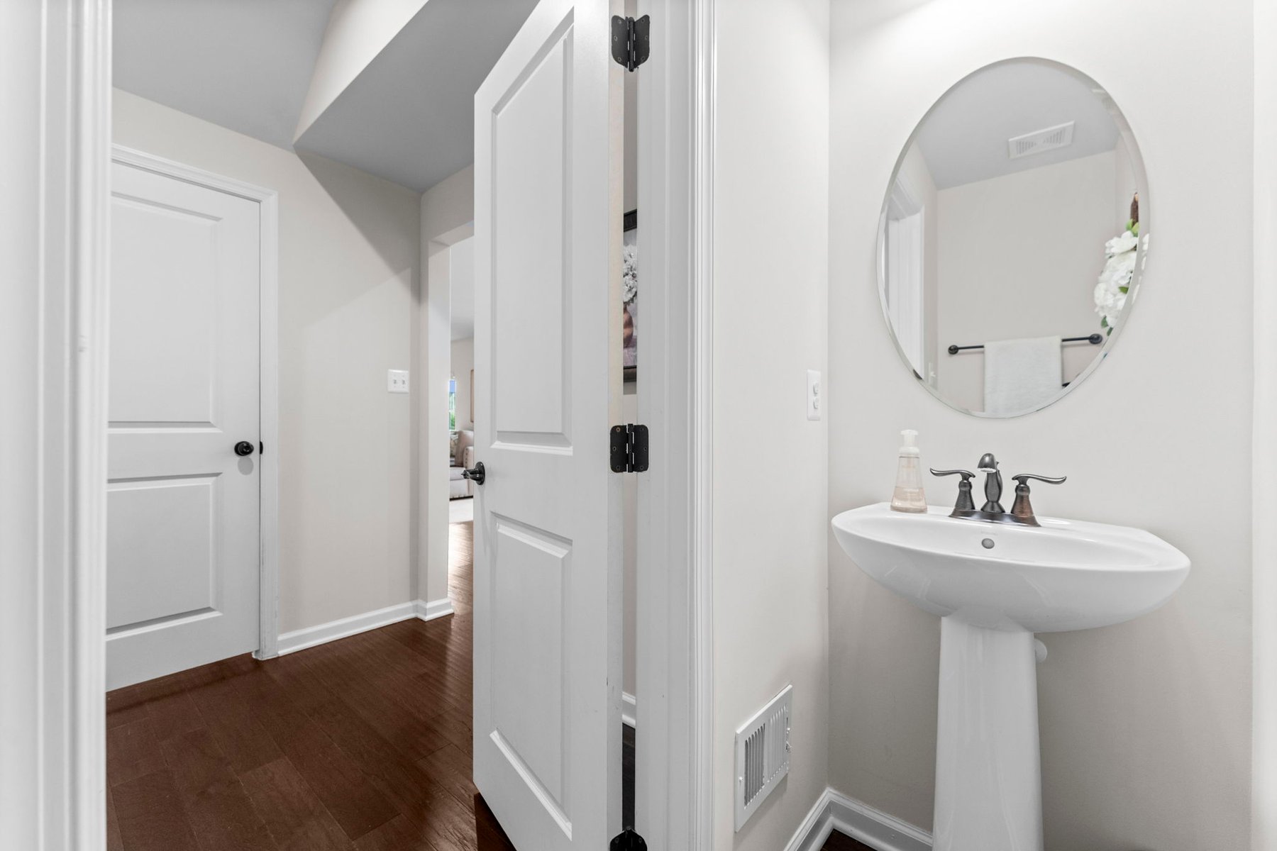  104 Poinsettia Way, Stephenson, VA 22656 - 物件實景