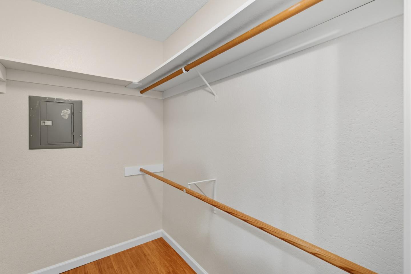 Hayward, California, 94541, United States, 2 Bedrooms Bedrooms, ,2 BathroomsBathrooms,Residential,For Sale,1961712