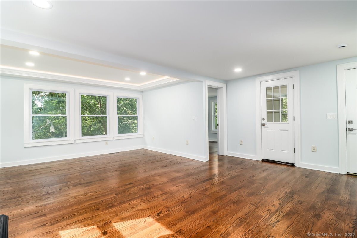 Monroe, Connecticut, 06468, United States, 3 Bedrooms Bedrooms, ,3 BathroomsBathrooms,Residential,For Sale,1883497