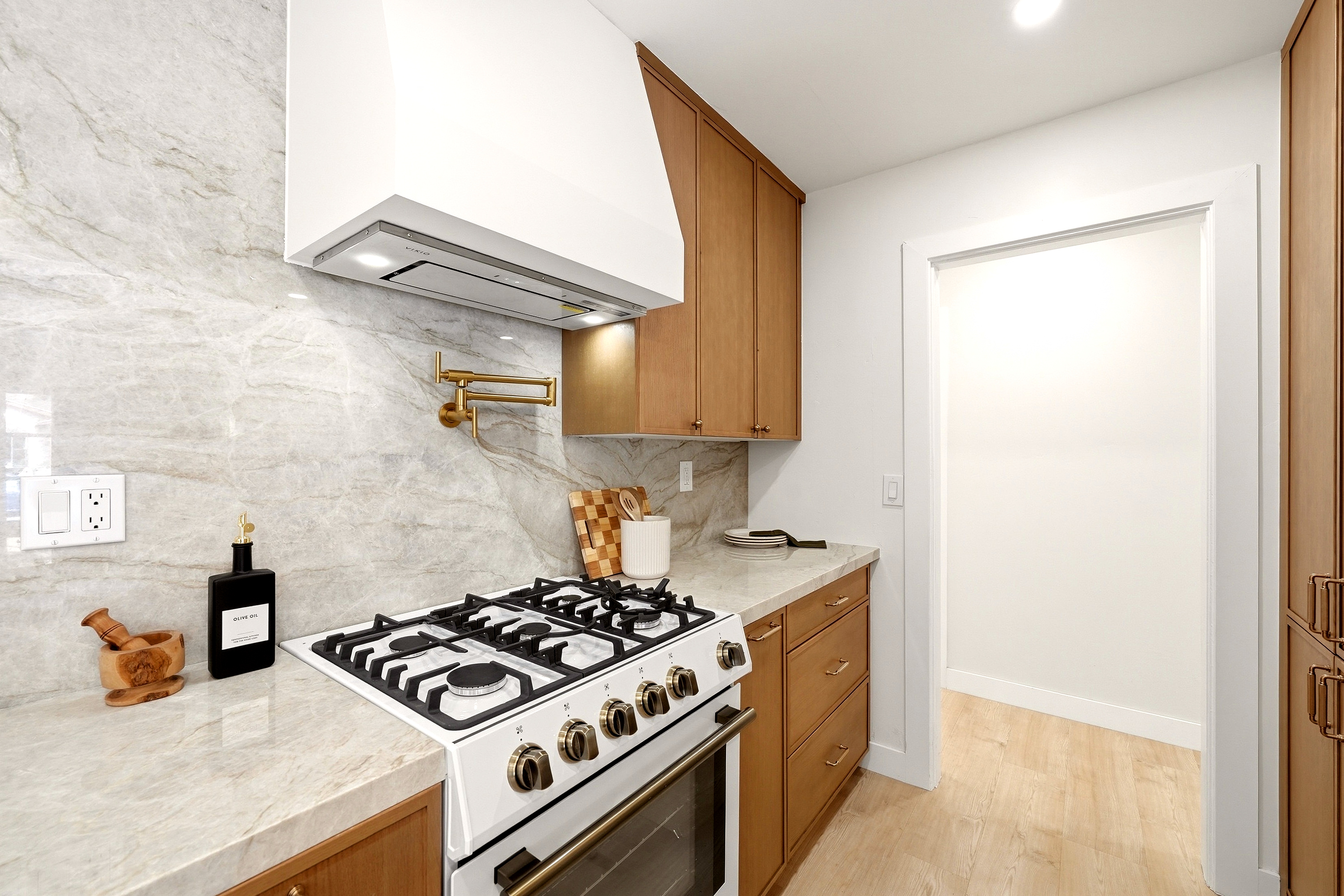  3027 Wing Street, San Diego, CA 92110 - 物件實景