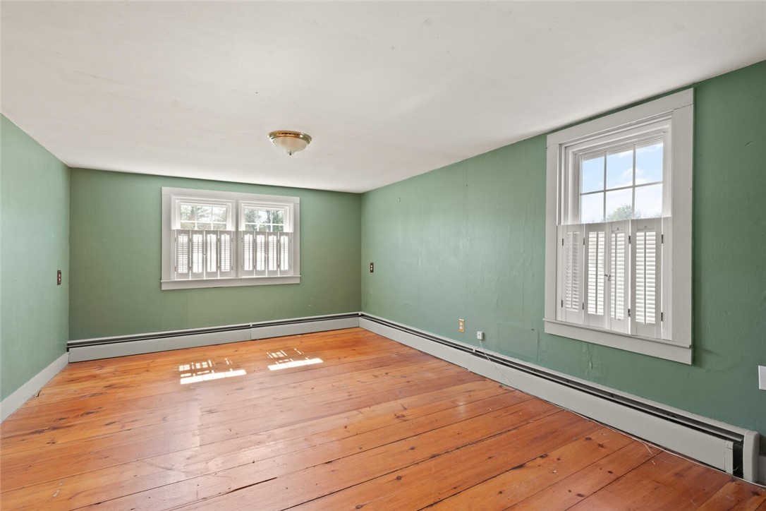 Scituate, Rhode Island, 02857, United States, 3 Bedrooms Bedrooms, ,2 BathroomsBathrooms,Residential,For Sale,1920020