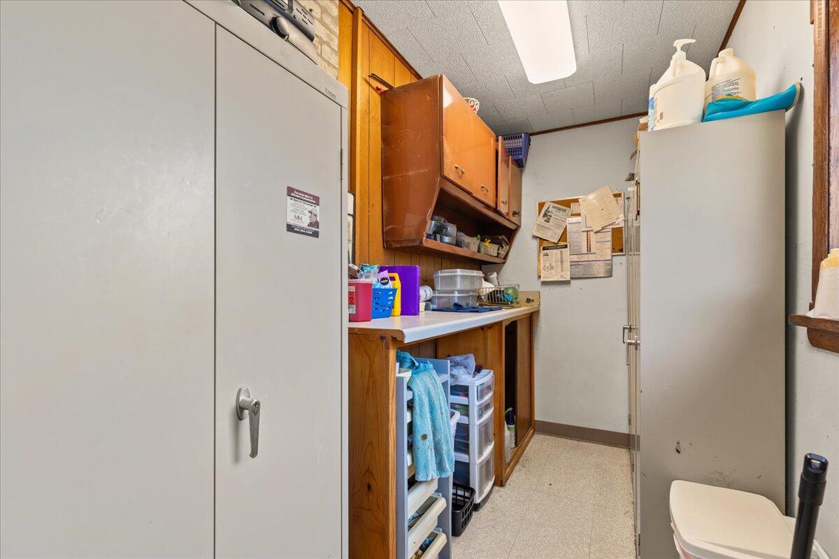 West Bend, Wisconsin, 53090, United States, 4 Bedrooms Bedrooms, ,3 BathroomsBathrooms,Residential,For Sale,1960551