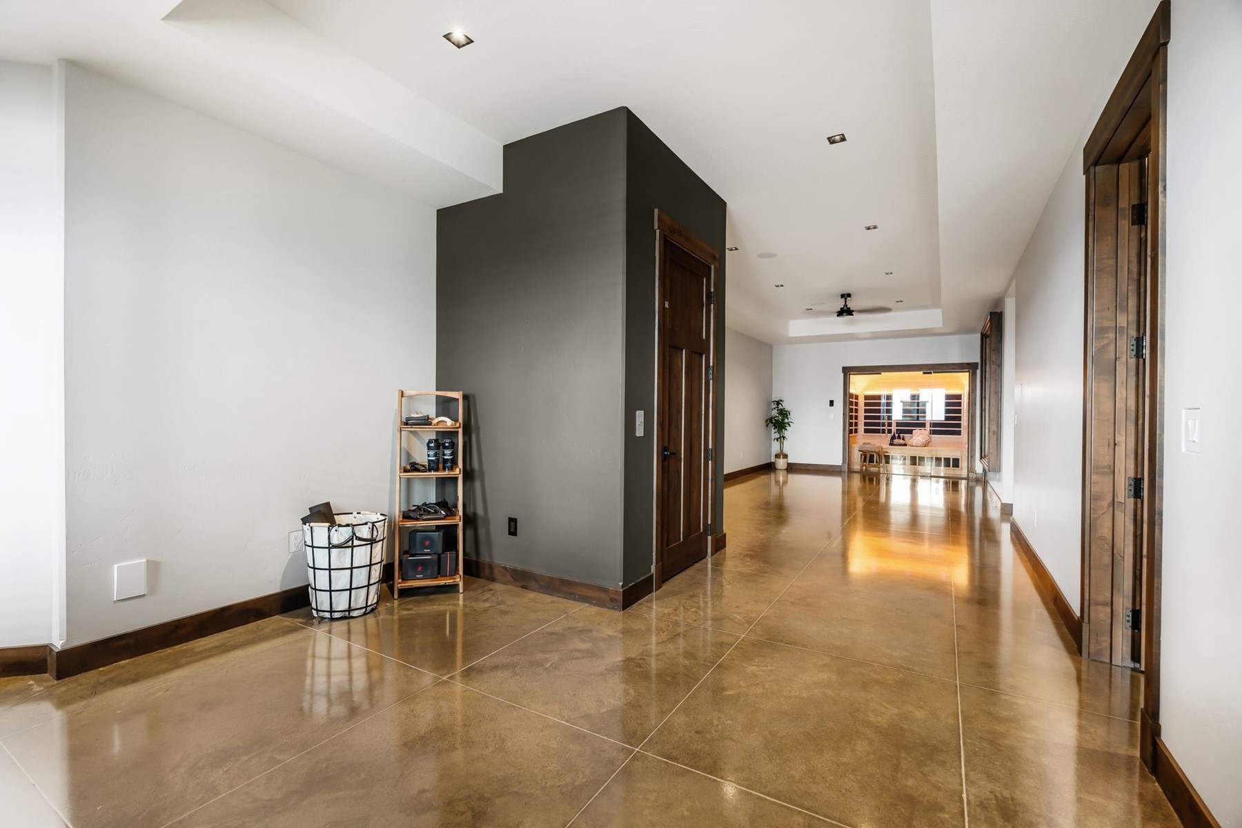  4579 E Plum Rd - 物件實景