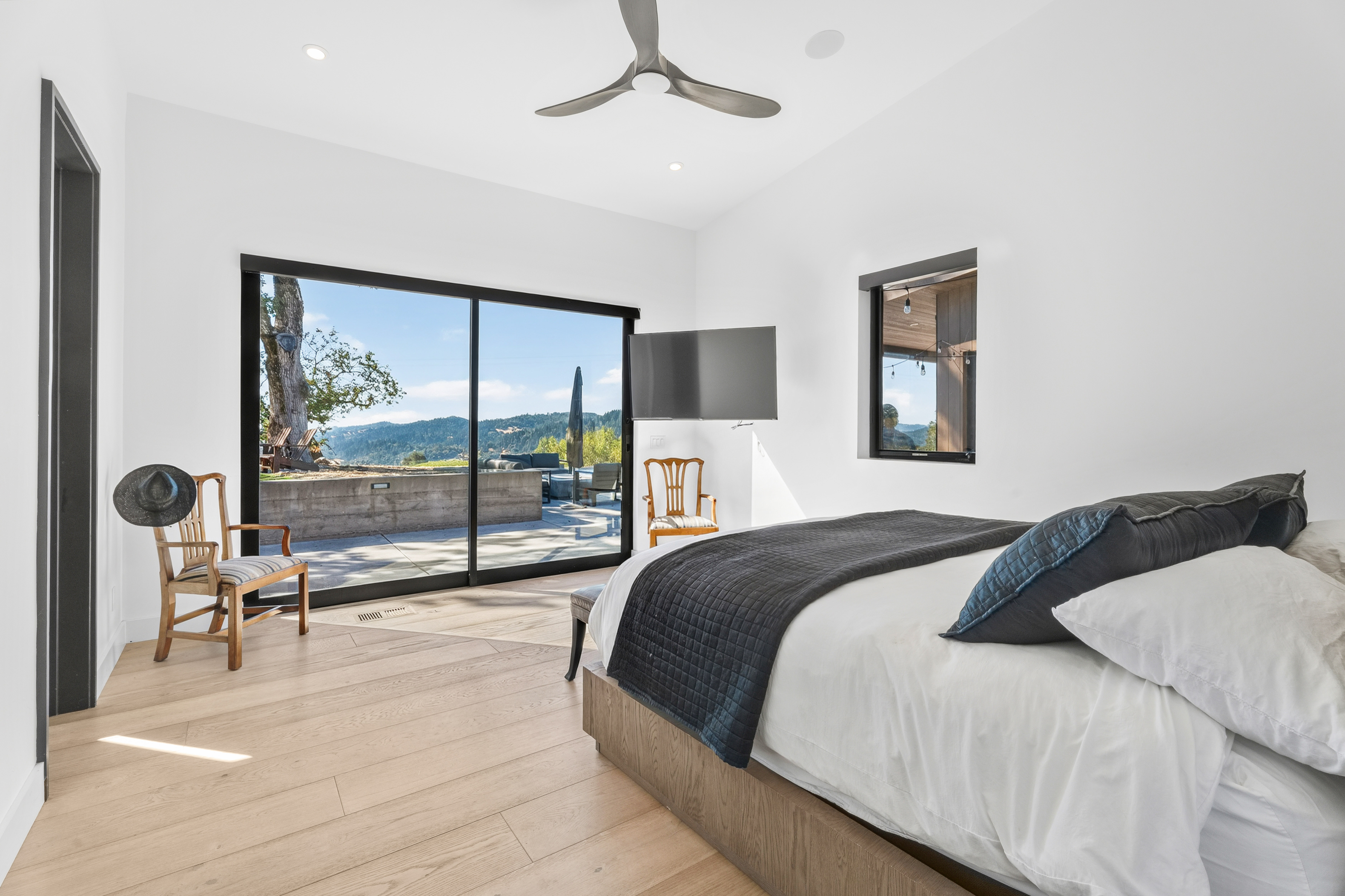  18115 Highlands Ridge Road, Yorkville, CA 95494 - 物件實景