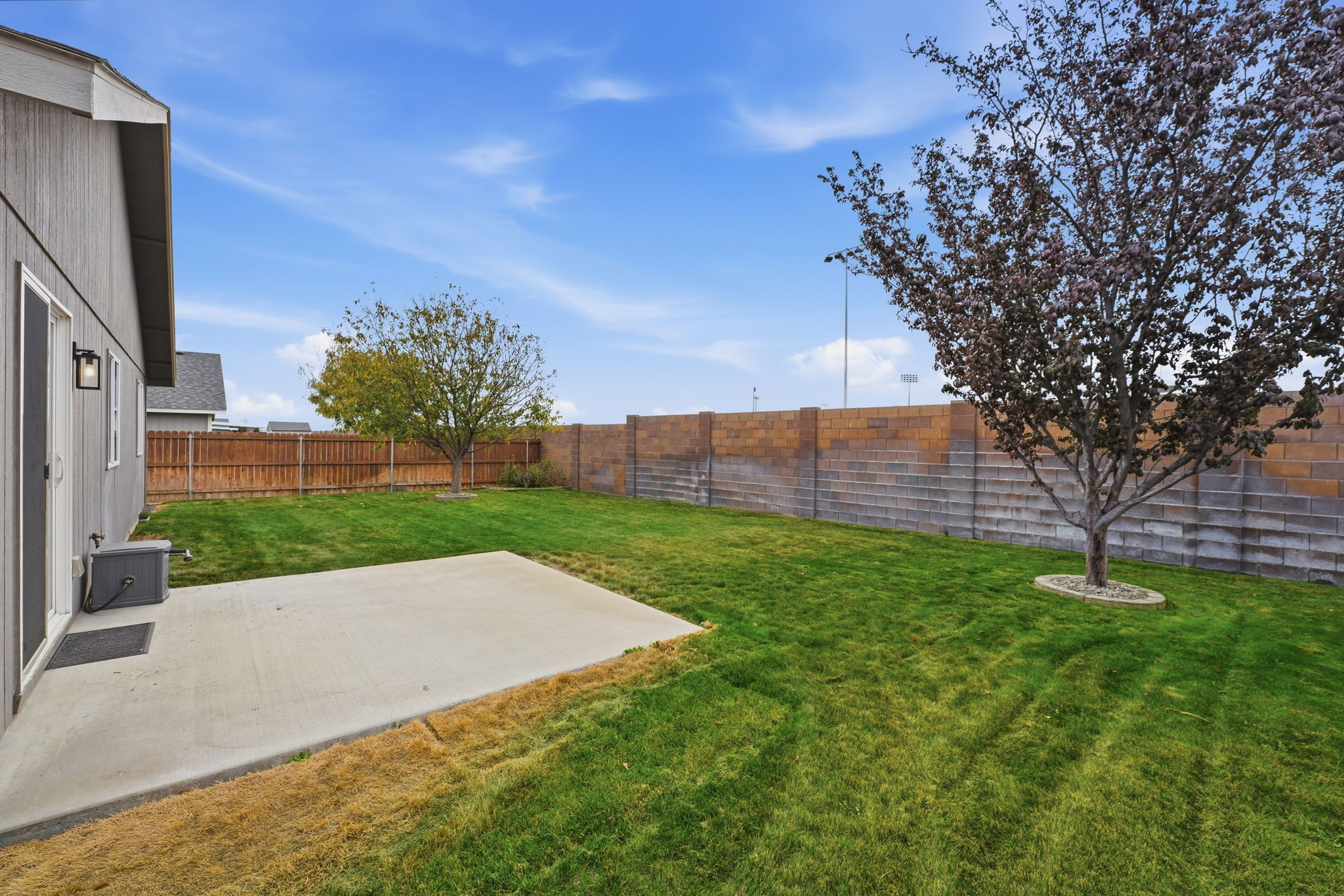  Welcome to this inviting single-story home in West Pasco - 物件實景