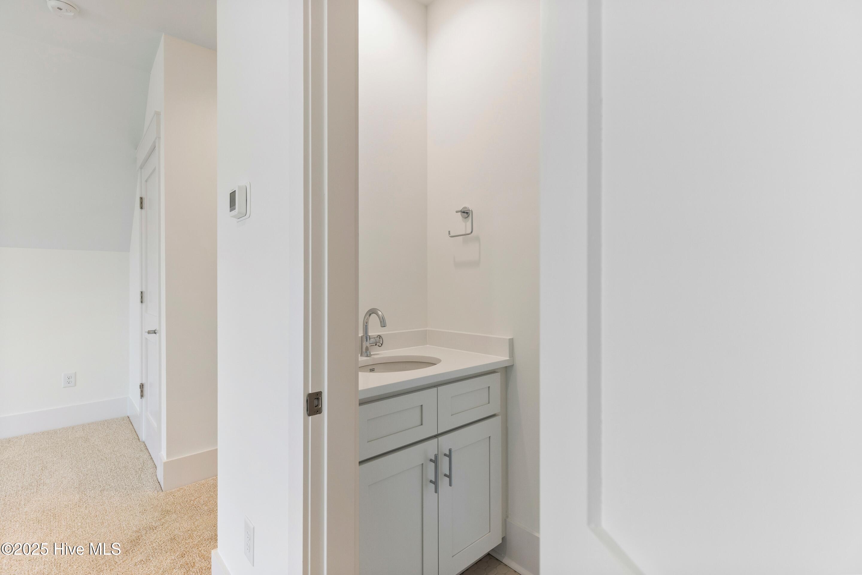 5312 Hanahan Drive, Wilmington, North Carolina, 28403, United States, 5 Bedrooms Bedrooms, ,5 BathroomsBathrooms,Residential,For Sale,5312 Hanahan Drive,1644354