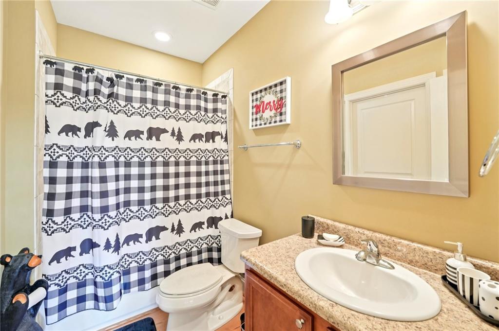 Big Canoe, Georgia, 30143, United States, 4 Bedrooms Bedrooms, ,6 BathroomsBathrooms,Residential,For Sale,1974564