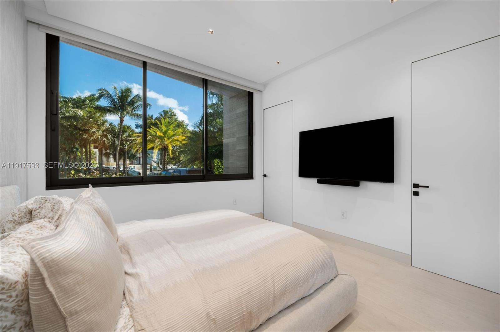 Golden Beach, Florida, 33160, United States, 6 Bedrooms Bedrooms, ,7 BathroomsBathrooms,Residential,For Sale,2000920