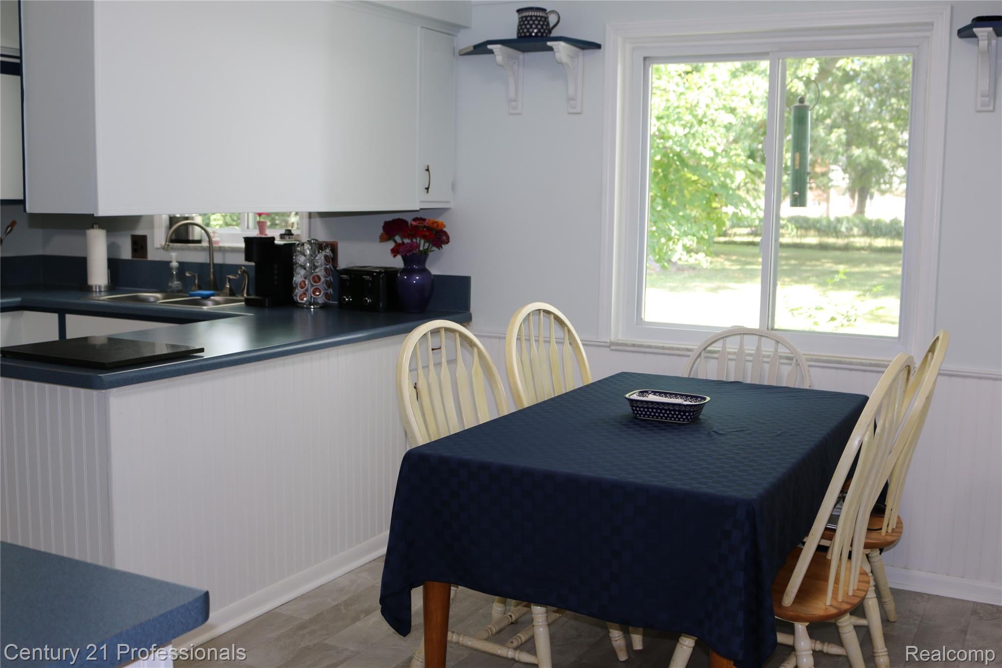 RochesterHills, Michigan, 48309, United States, 3 Bedrooms Bedrooms, ,3 BathroomsBathrooms,Residential,For Sale,1973960