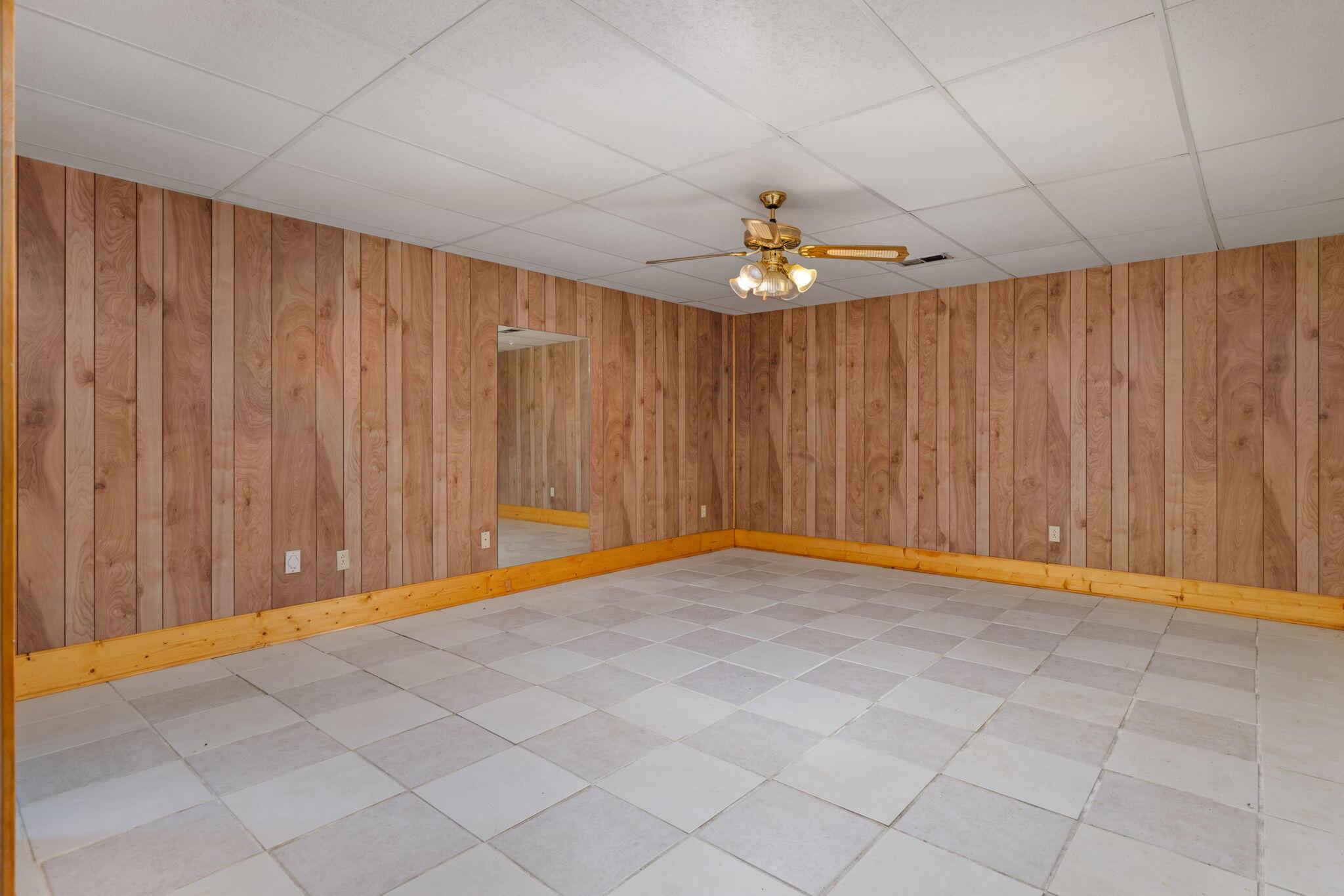 Reagan, Tennessee, 38368, United States, 6 Bedrooms Bedrooms, ,5 BathroomsBathrooms,Residential,For Sale,1927182