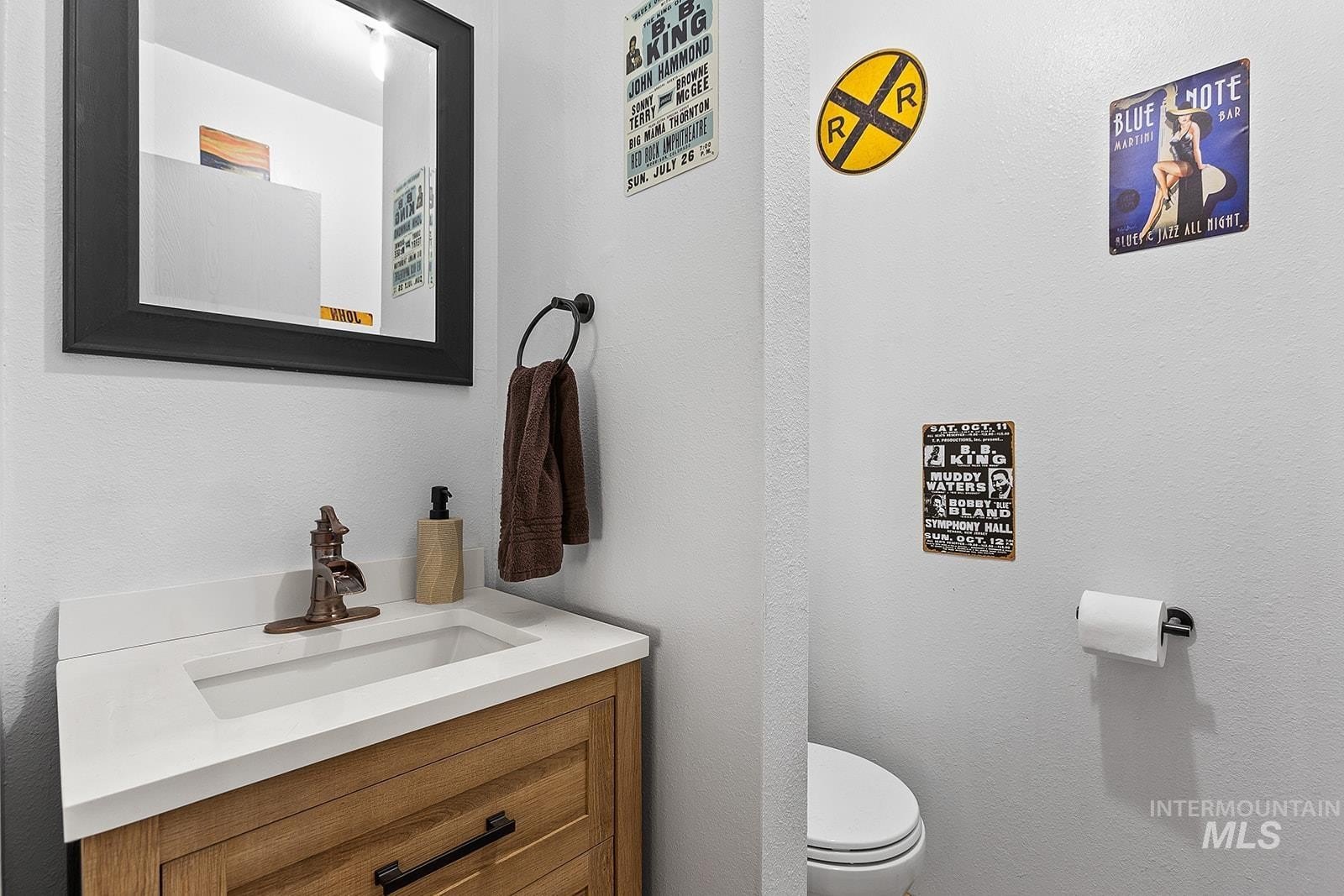 Winchester, Idaho, 83555, United States, 2 Bedrooms Bedrooms, ,2 BathroomsBathrooms,Residential,For Sale,1982672