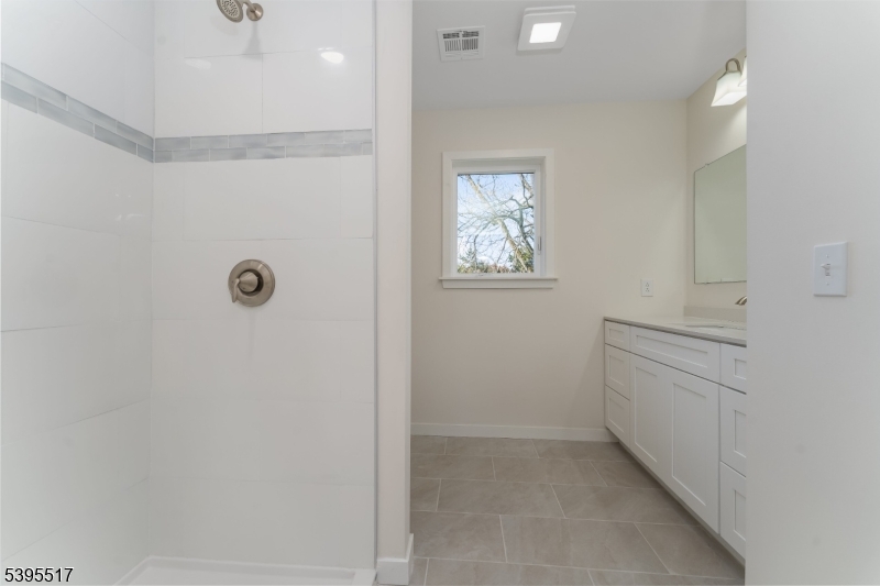 Washington Boro, New Jersey, 07882, United States, 4 Bedrooms Bedrooms, ,3 BathroomsBathrooms,Residential,For Sale,1988222