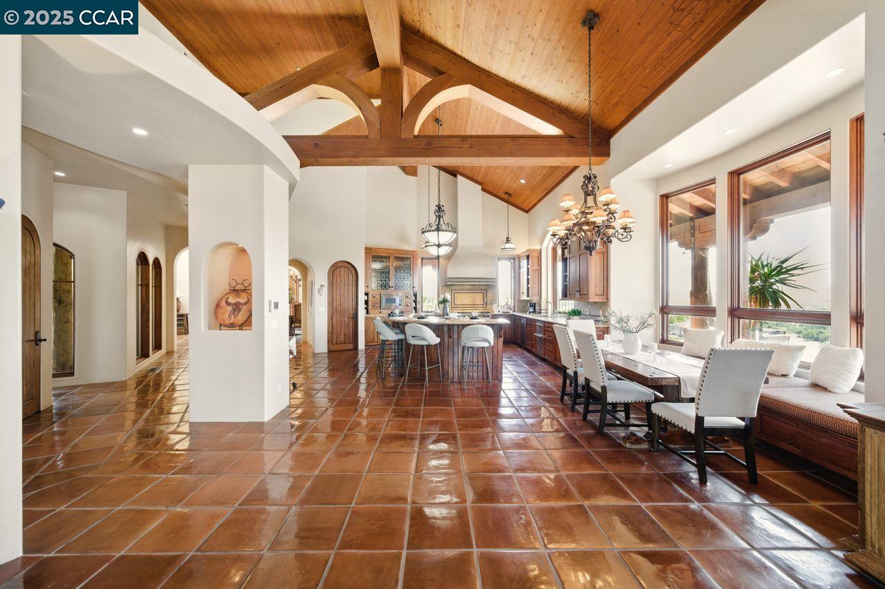 Danville, California, 94506, United States, 4 Bedrooms Bedrooms, ,4 BathroomsBathrooms,Residential,For Sale,1940508