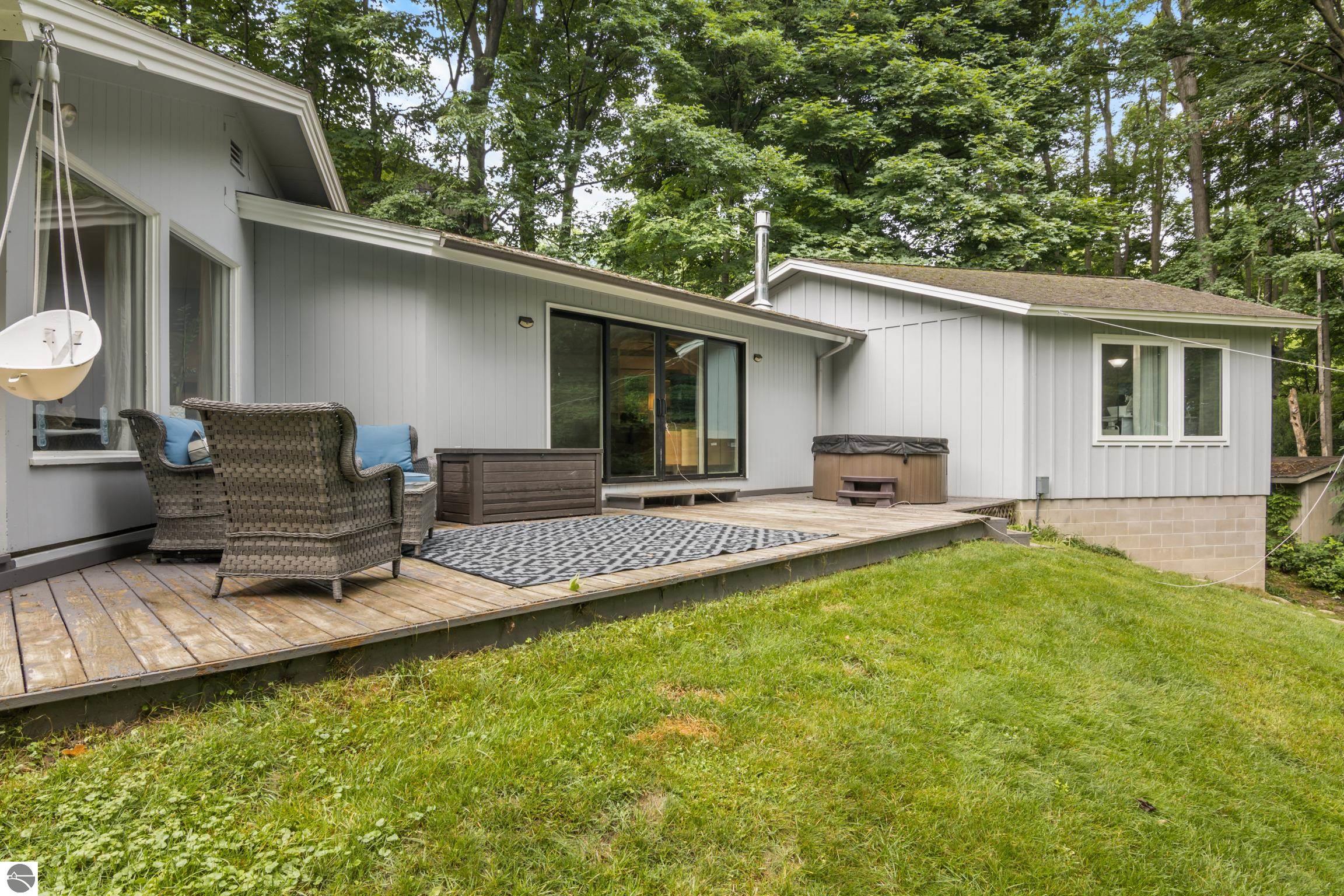 Traverse City, Michigan, 49684, United States, 2 Bedrooms Bedrooms, ,3 BathroomsBathrooms,Residential,For Sale,1915981