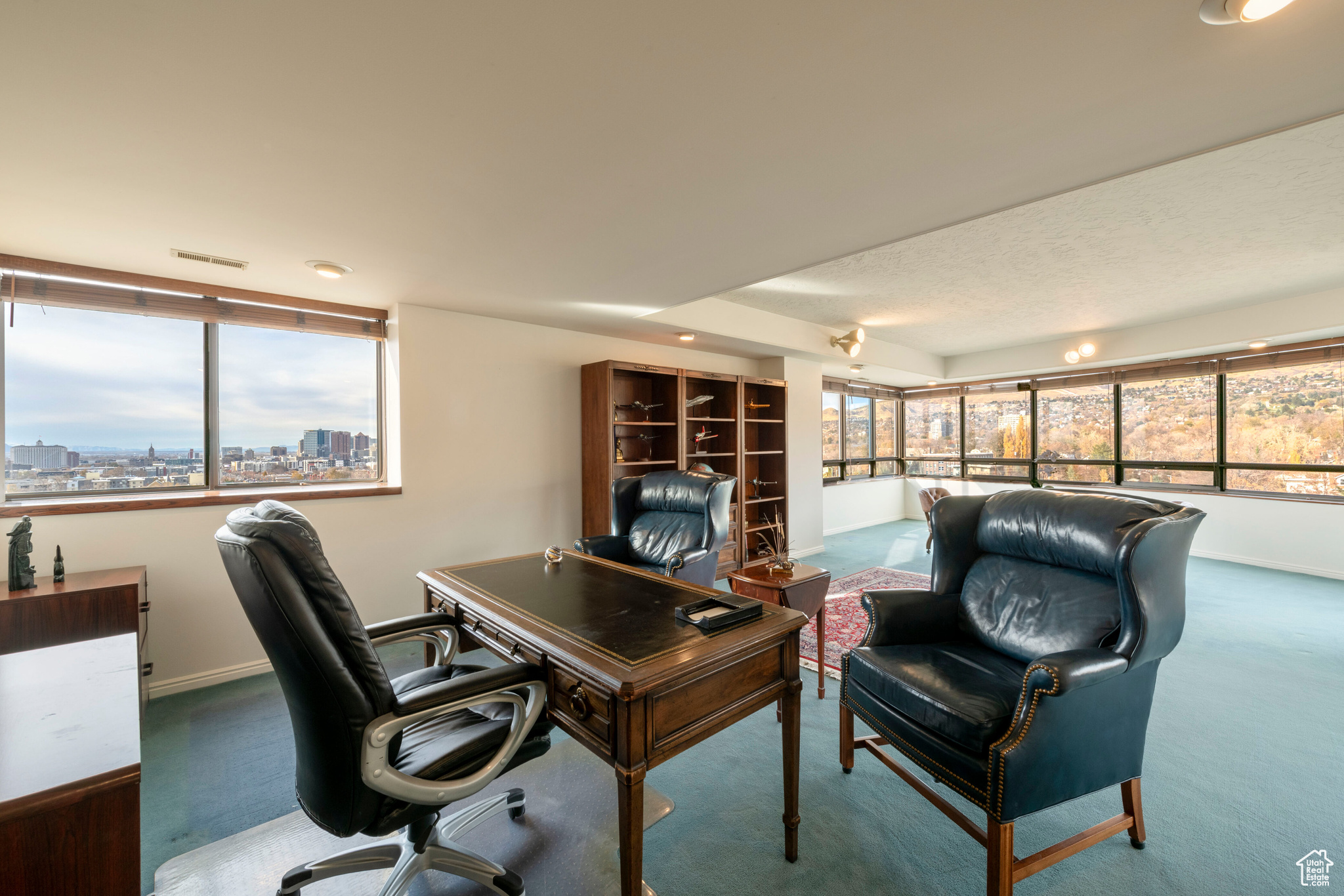 426 S 1000 E Unit 600, Salt Lake City, Utah, 84102, United States, 2 Bedrooms Bedrooms, ,1 BathroomBathrooms,Residential,For Sale,426 S 1000 E Unit 600,1672030