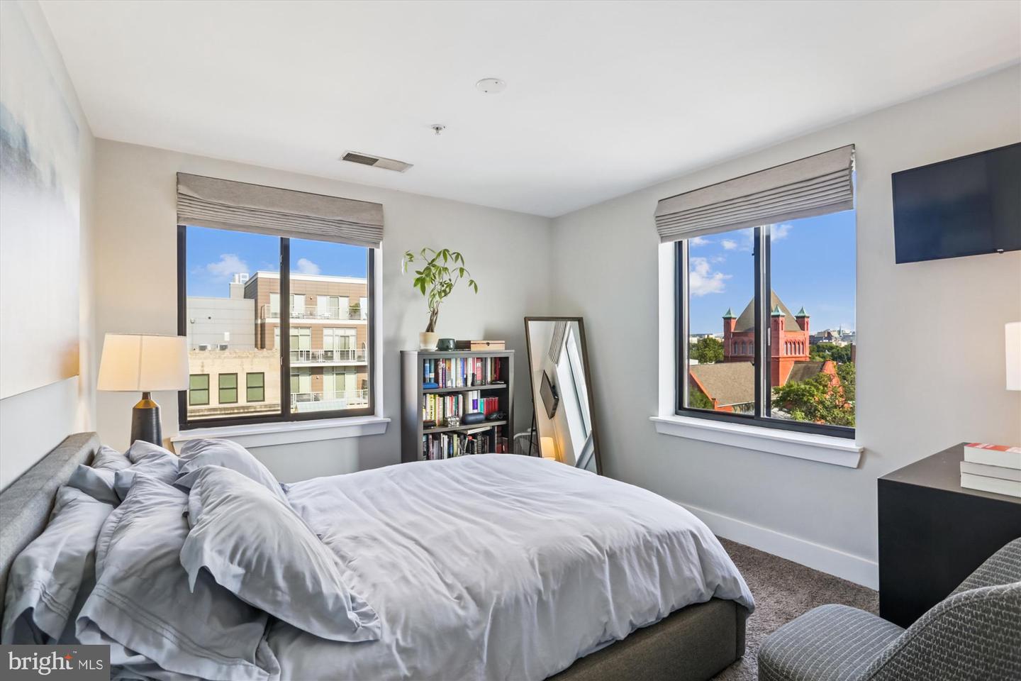 Washington, District of Columbia, 20009, United States, 1 Bedroom Bedrooms, ,1 BathroomBathrooms,Residential,For Sale,1906847