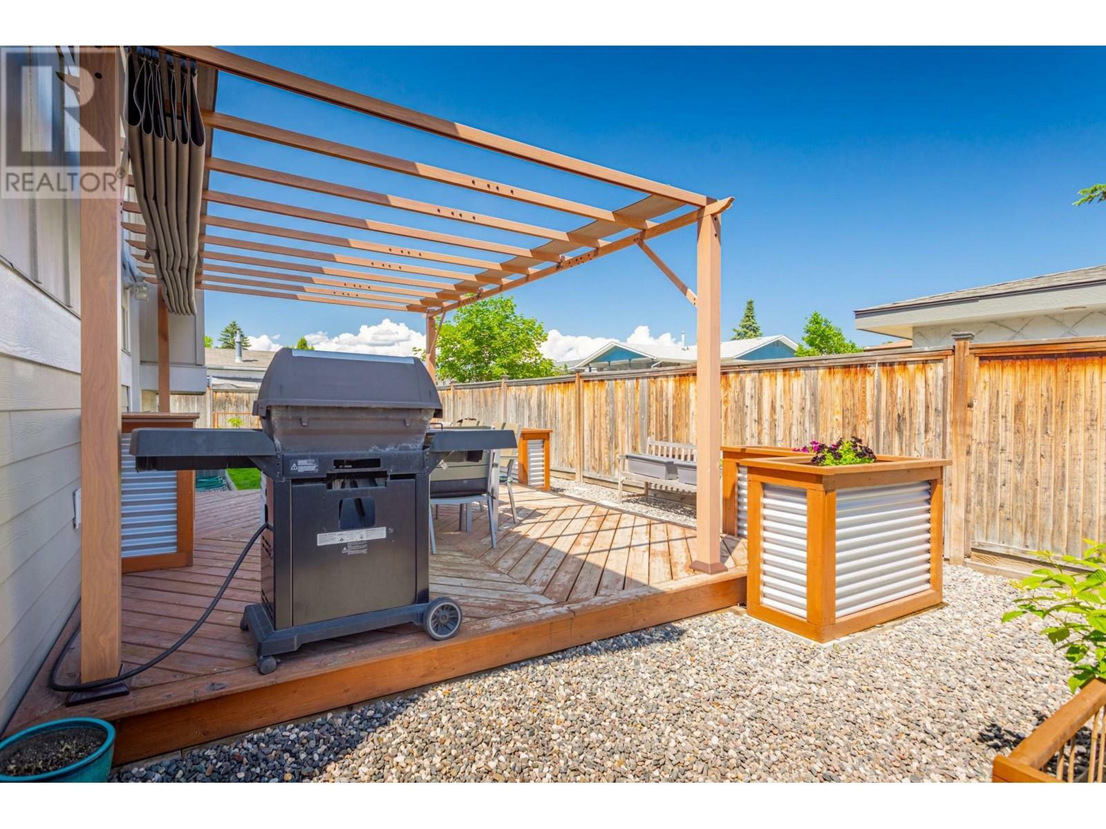 KELOWNA, British Columbia, V1X 2H2, CA, 3 Bedrooms Bedrooms, ,3 BathroomsBathrooms,Residential,For Sale,1839234