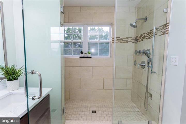 Salisbury, Maryland, 21801, United States, 4 Bedrooms Bedrooms, ,3 BathroomsBathrooms,Residential,For Sale,1981404