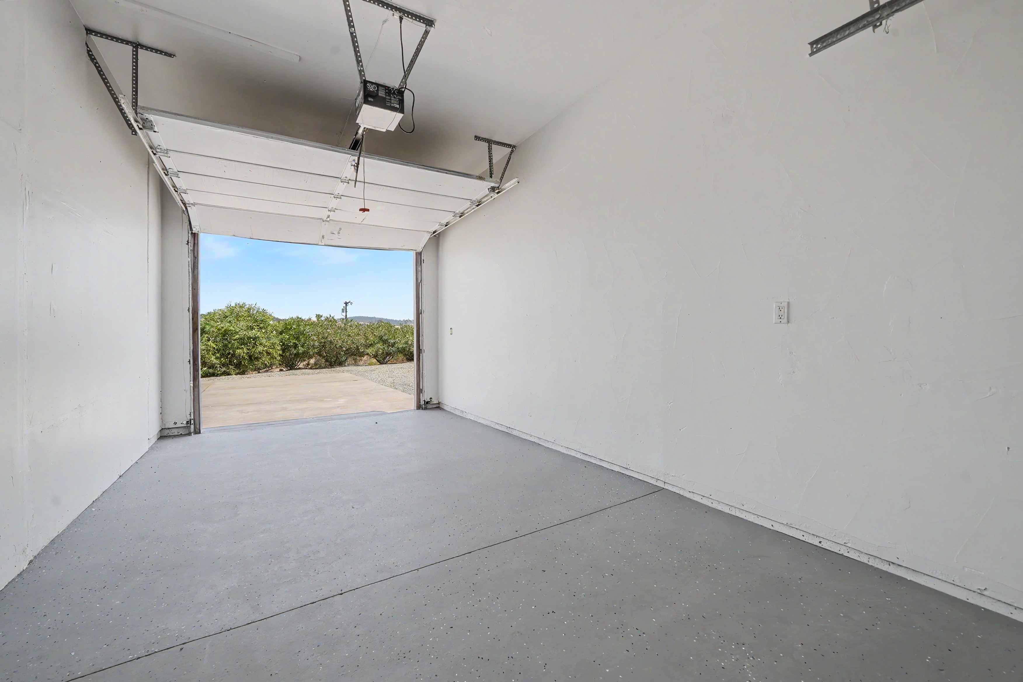  Elevated Living with 360 Views on 40 Acres - 物件實景